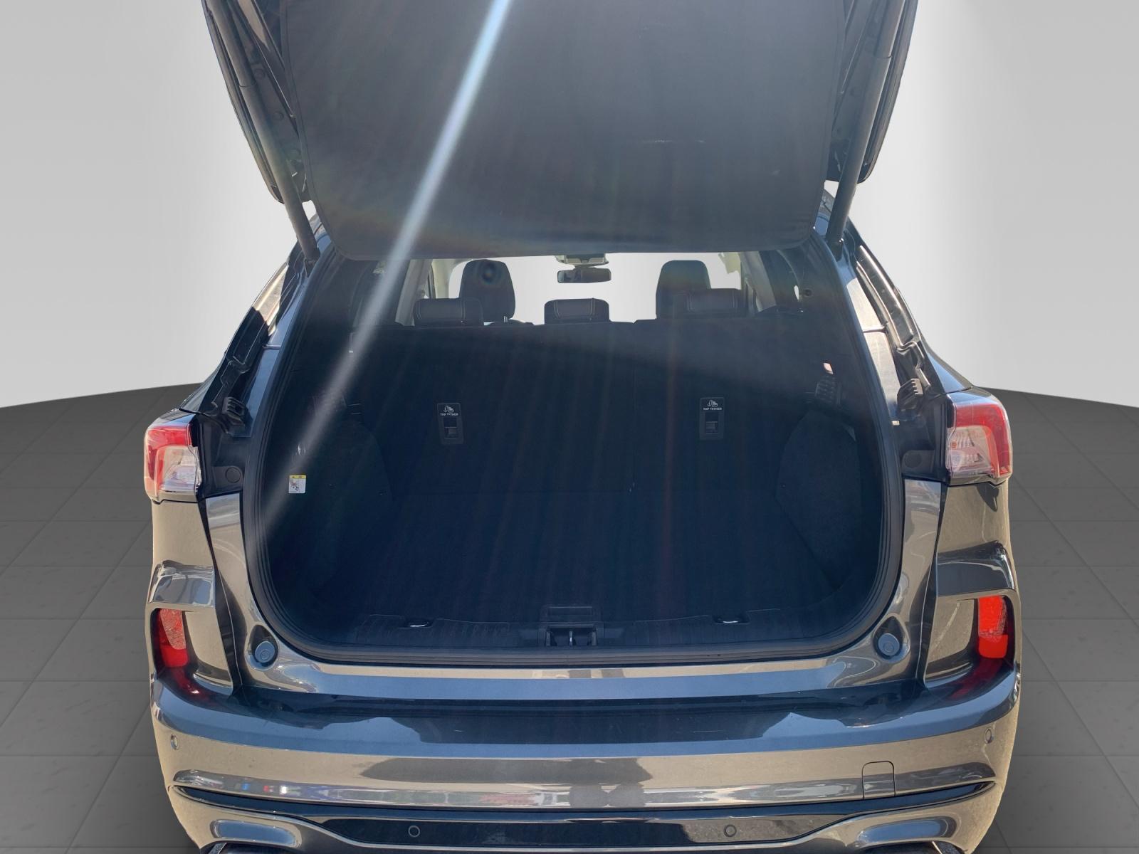 FORD Kuga 2.5 Plug-in Hybrid Vignale - 13