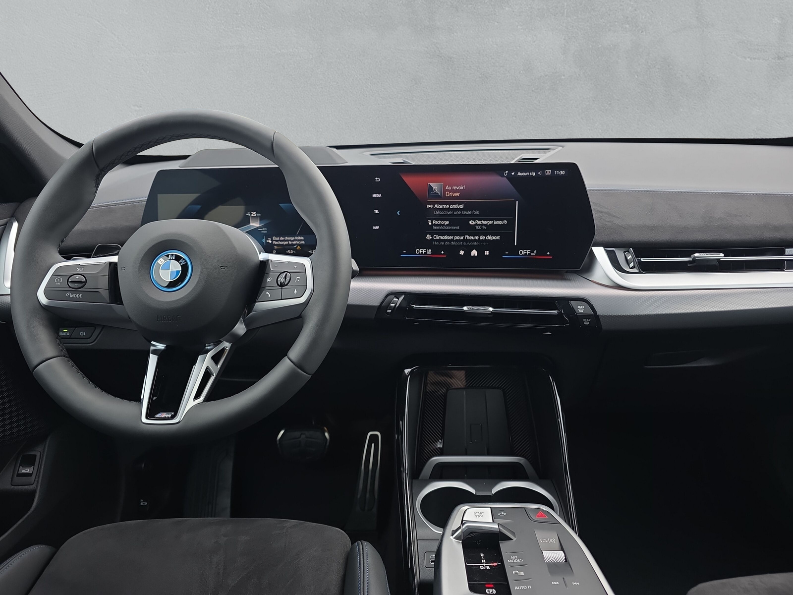 BMW iX1 eDrive 20 M Sport - 13