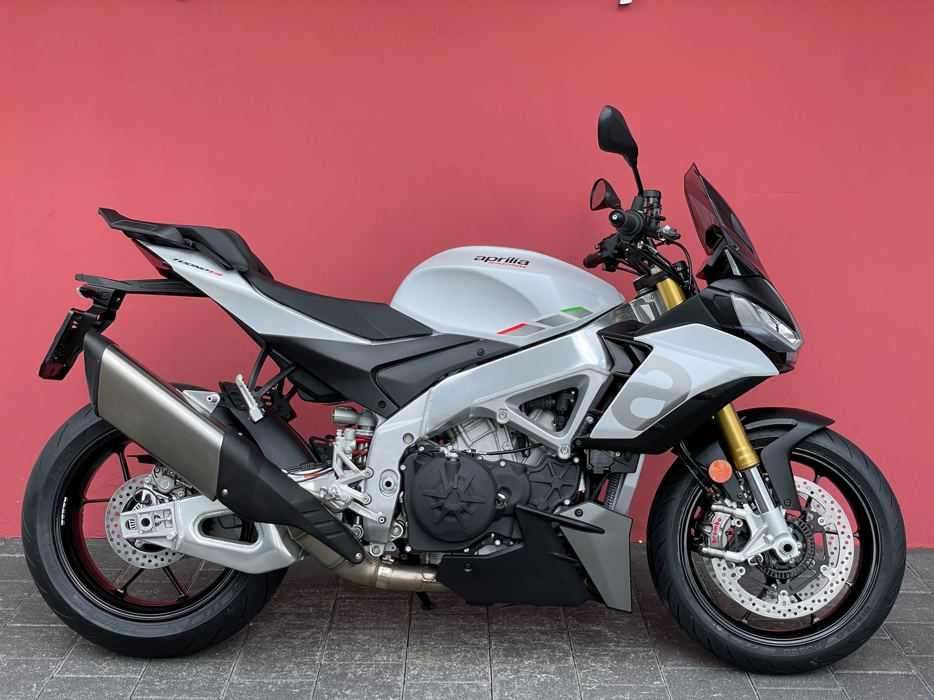 APRILIA Tuono V4 1100 - 11