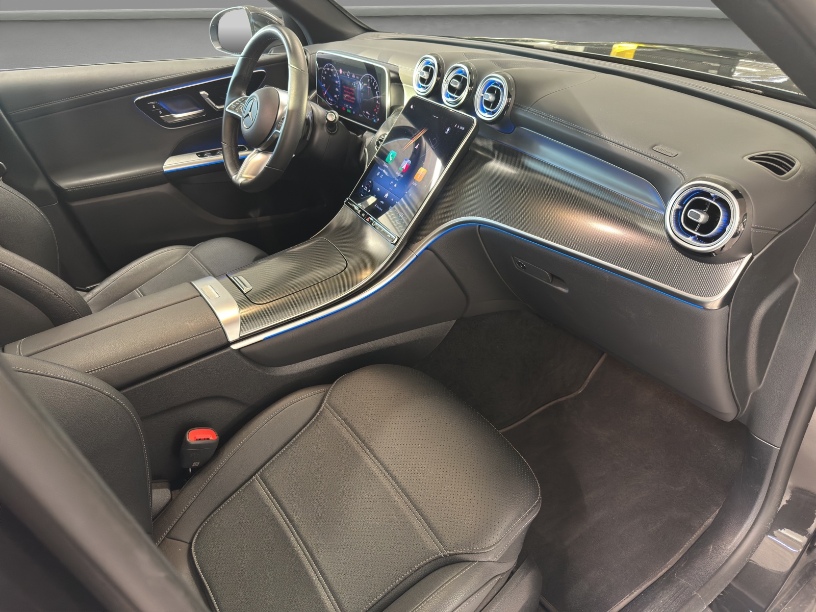 MERCEDES-BENZ GLC 300 e 4Matic EQ Star 9G-Tronic - 17