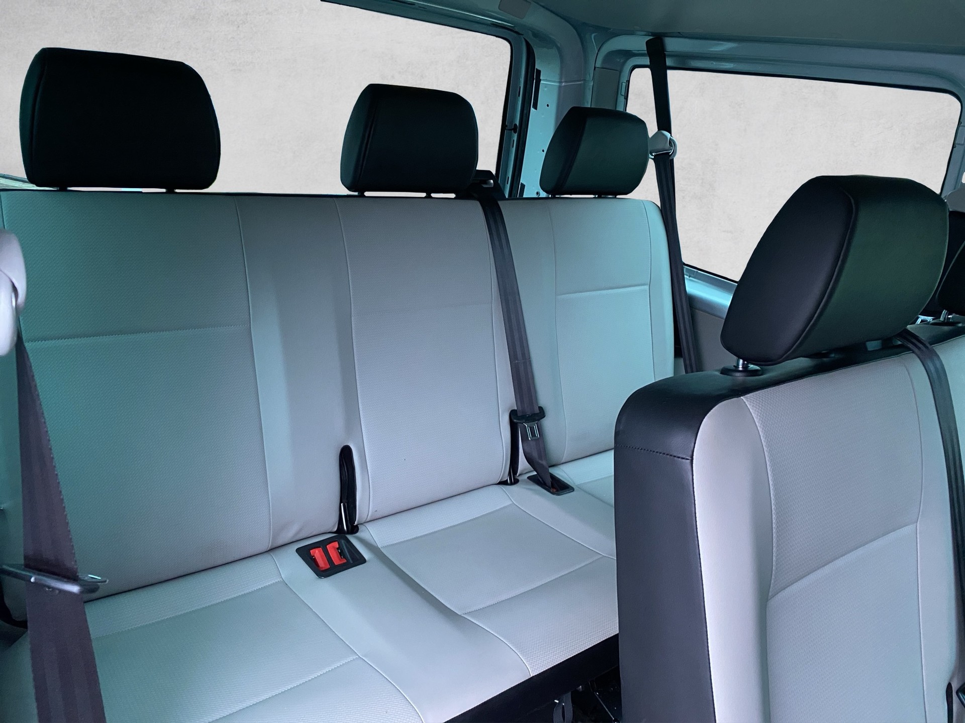 VW T6 Caravelle 2.0 TDI Comfortline 4Motion 9 Plätze - 11