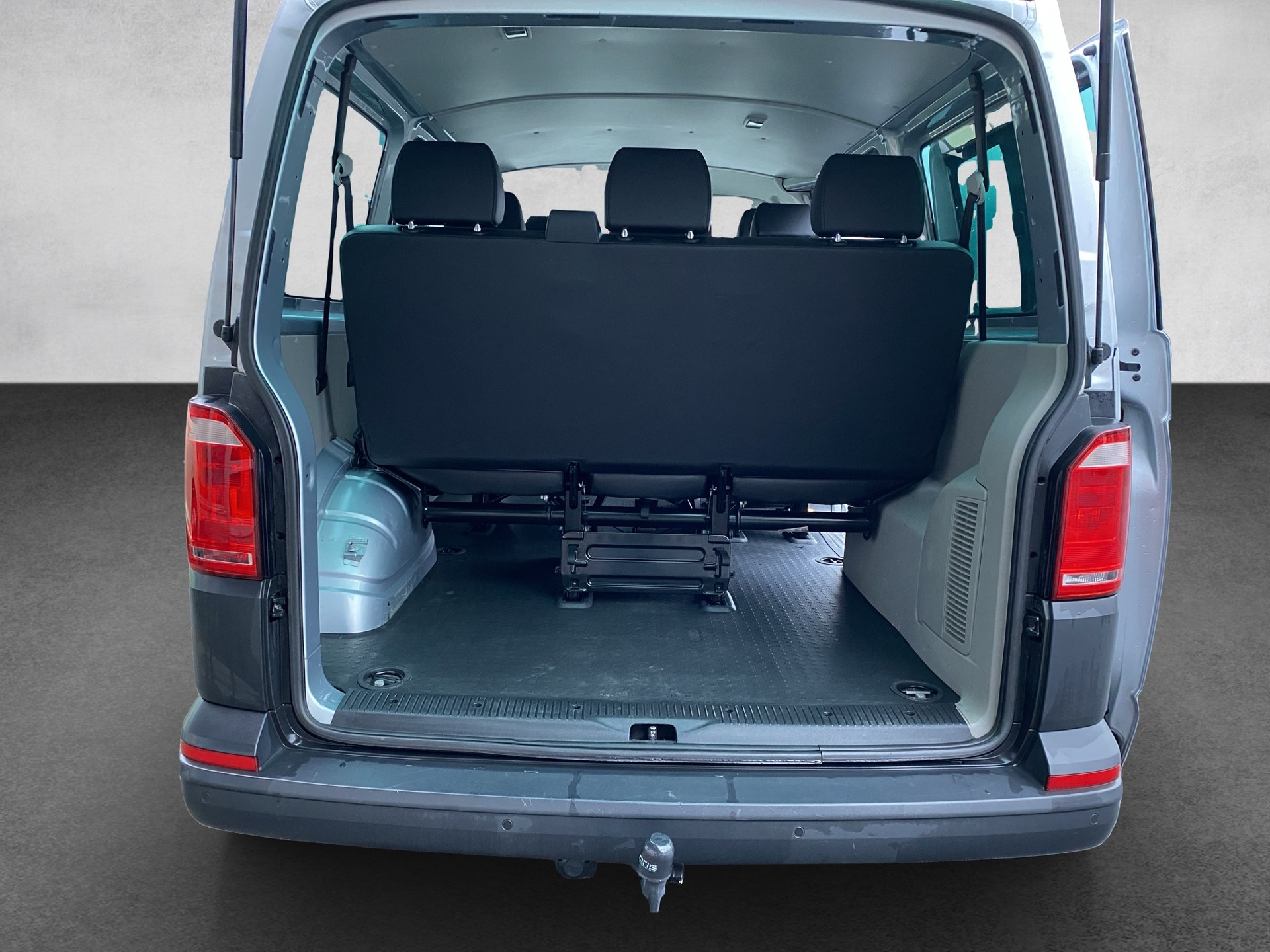 VW T6 Caravelle 2.0 TDI Comfortline 4Motion 9 Plätze - 12