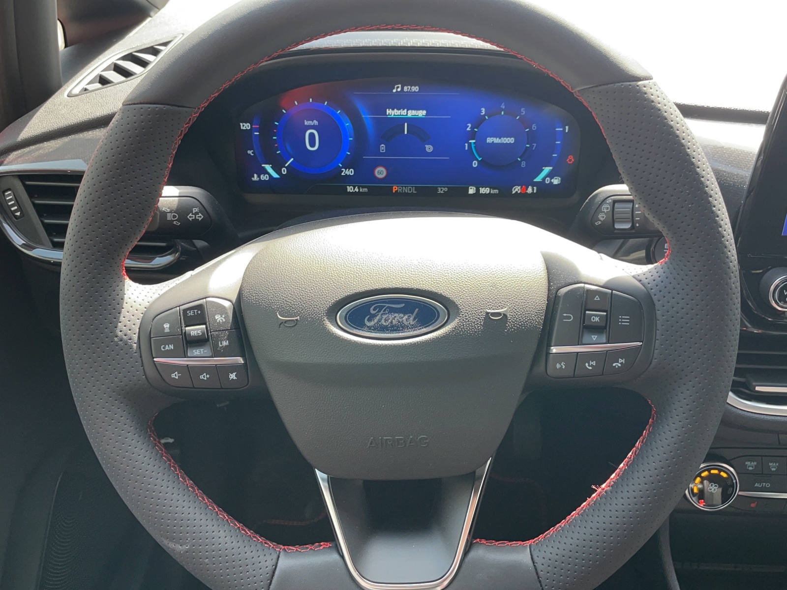 FORD Fiesta 1.0 EcoB Hybrid ST-Line X - 8