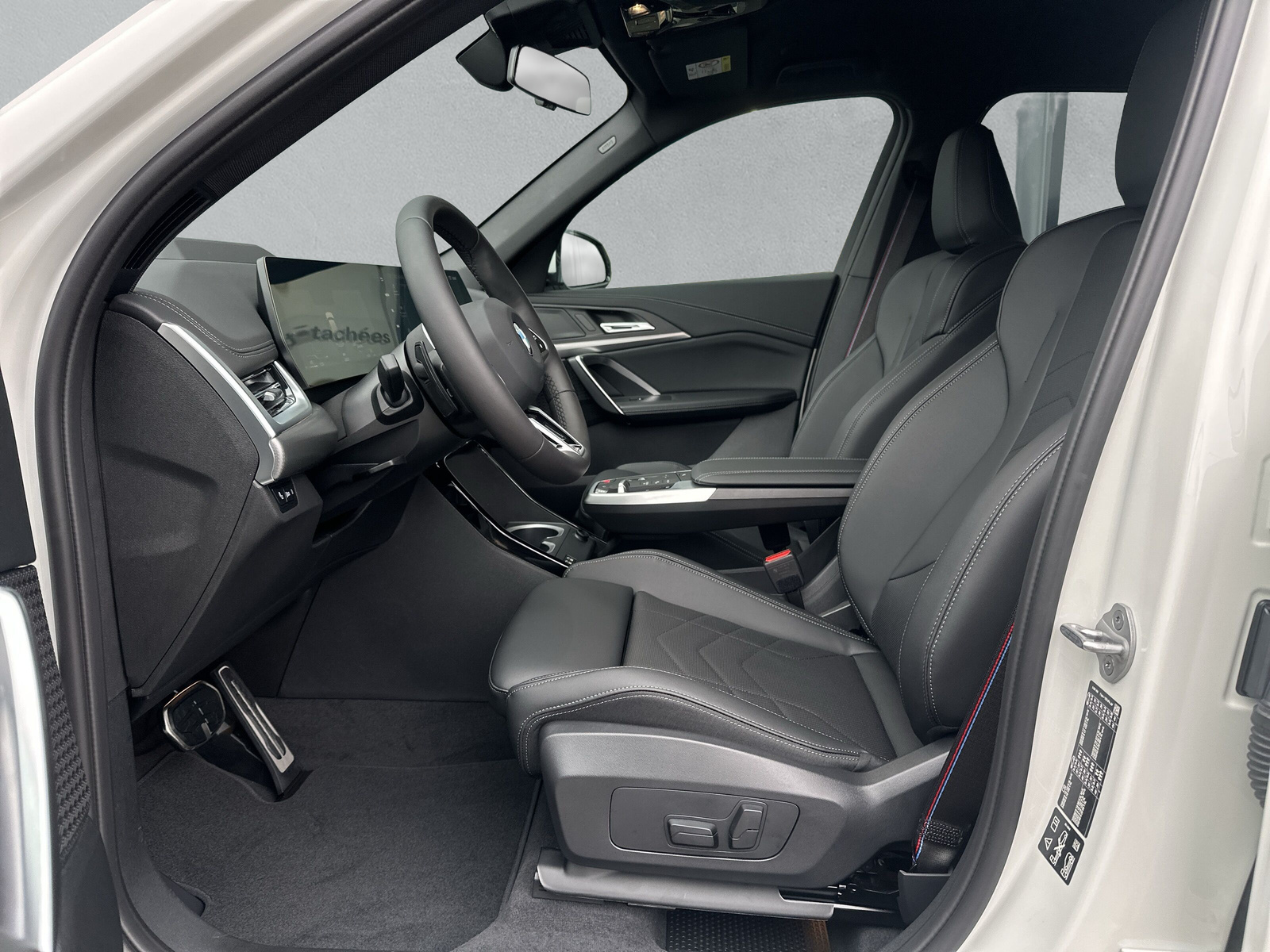 BMW X1 xDrive 23i 48V M Sport Pro **Action de leasing à 1.9%** - 11