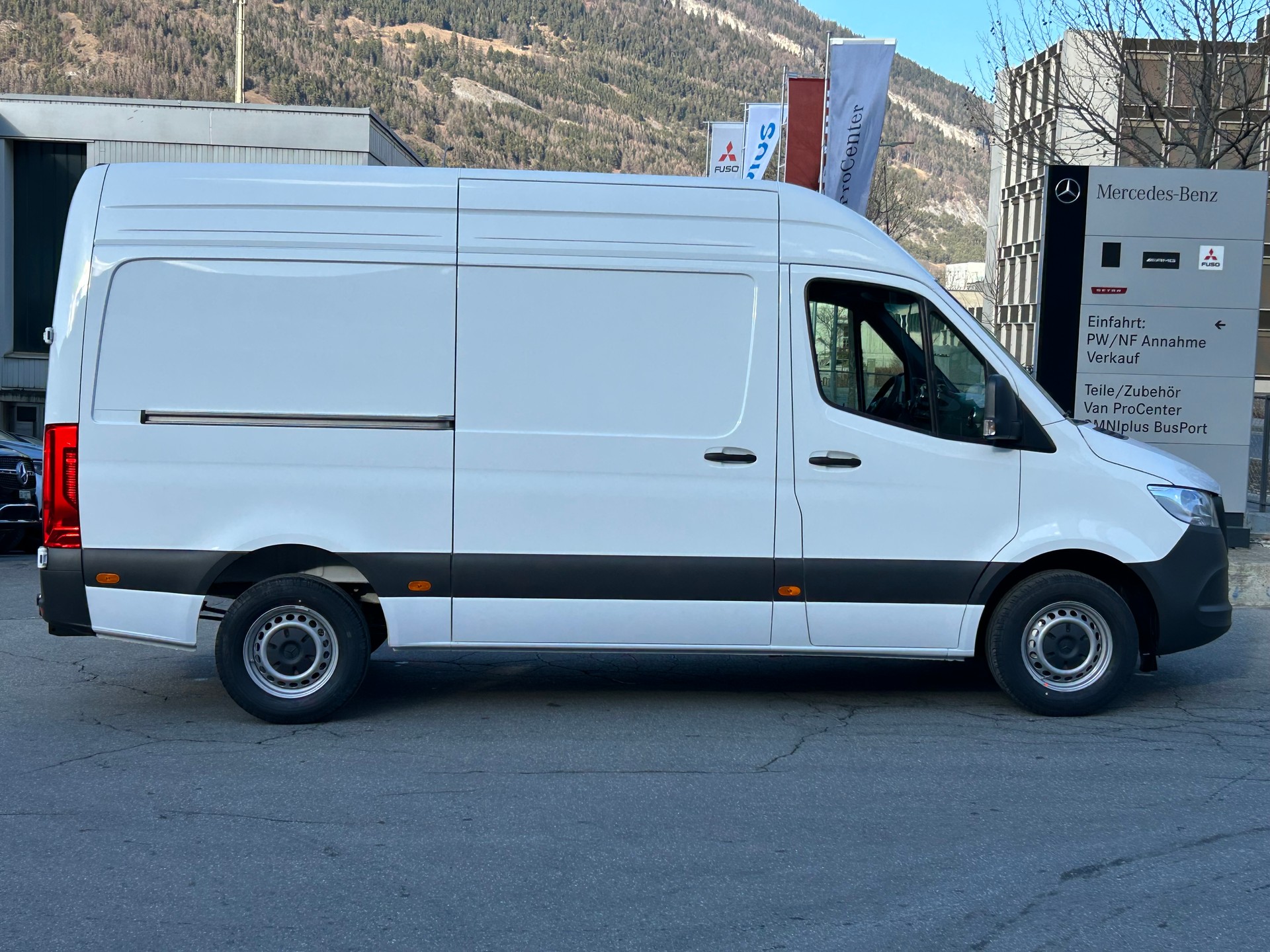 MERCEDES-BENZ Sprinter 315 CDI PRO KA Standard - 10
