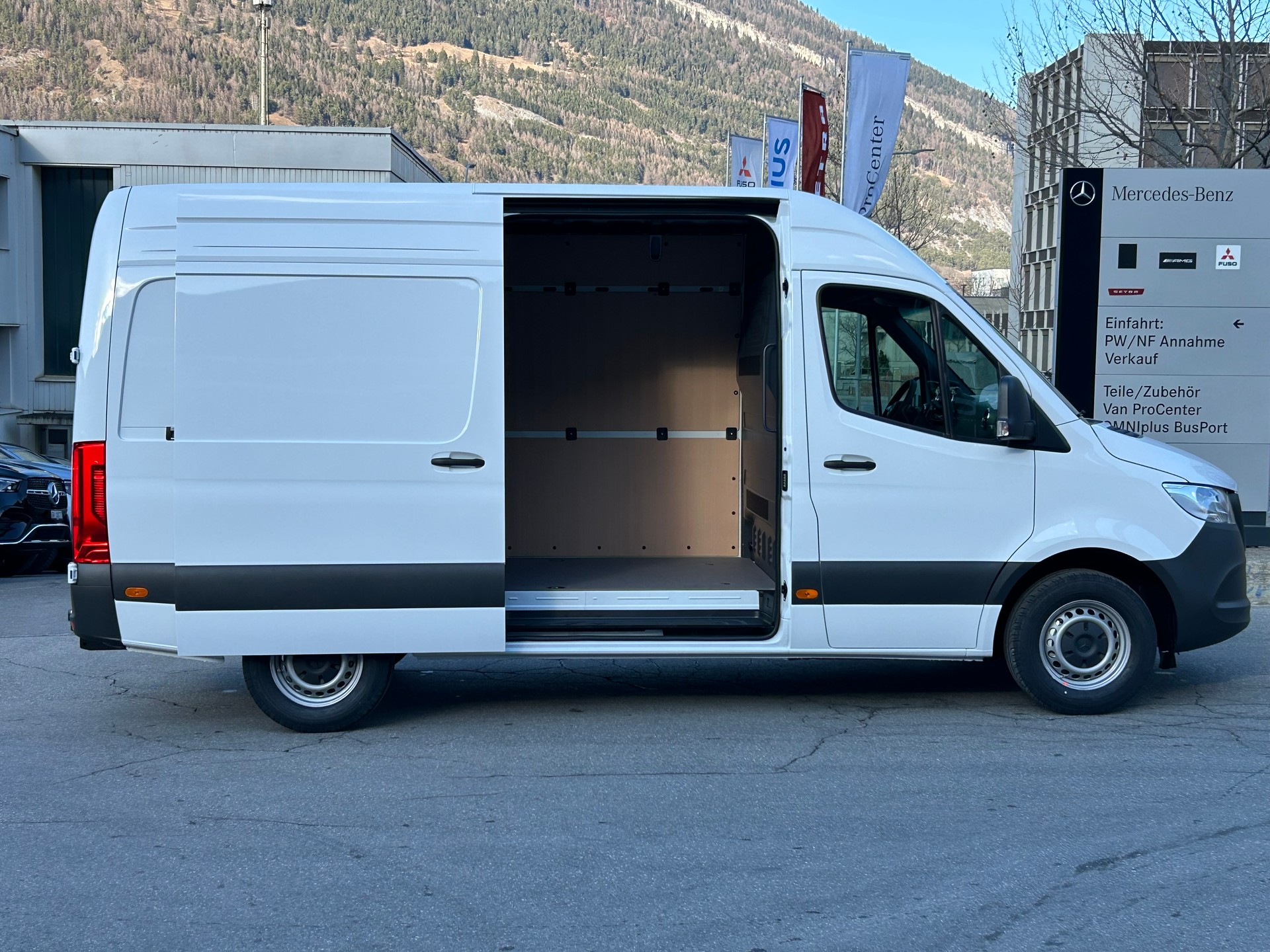 MERCEDES-BENZ Sprinter 315 CDI PRO KA Standard - 11