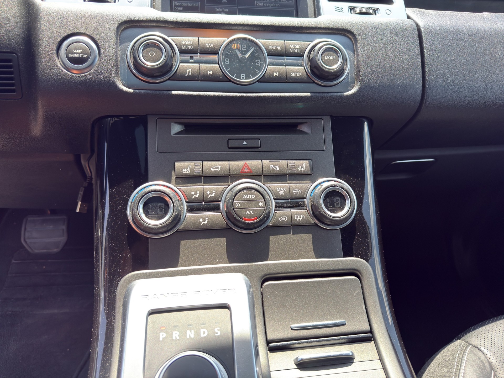 LAND ROVER Range Rover Sport 3.0 TDV6 SE Automatic - 11