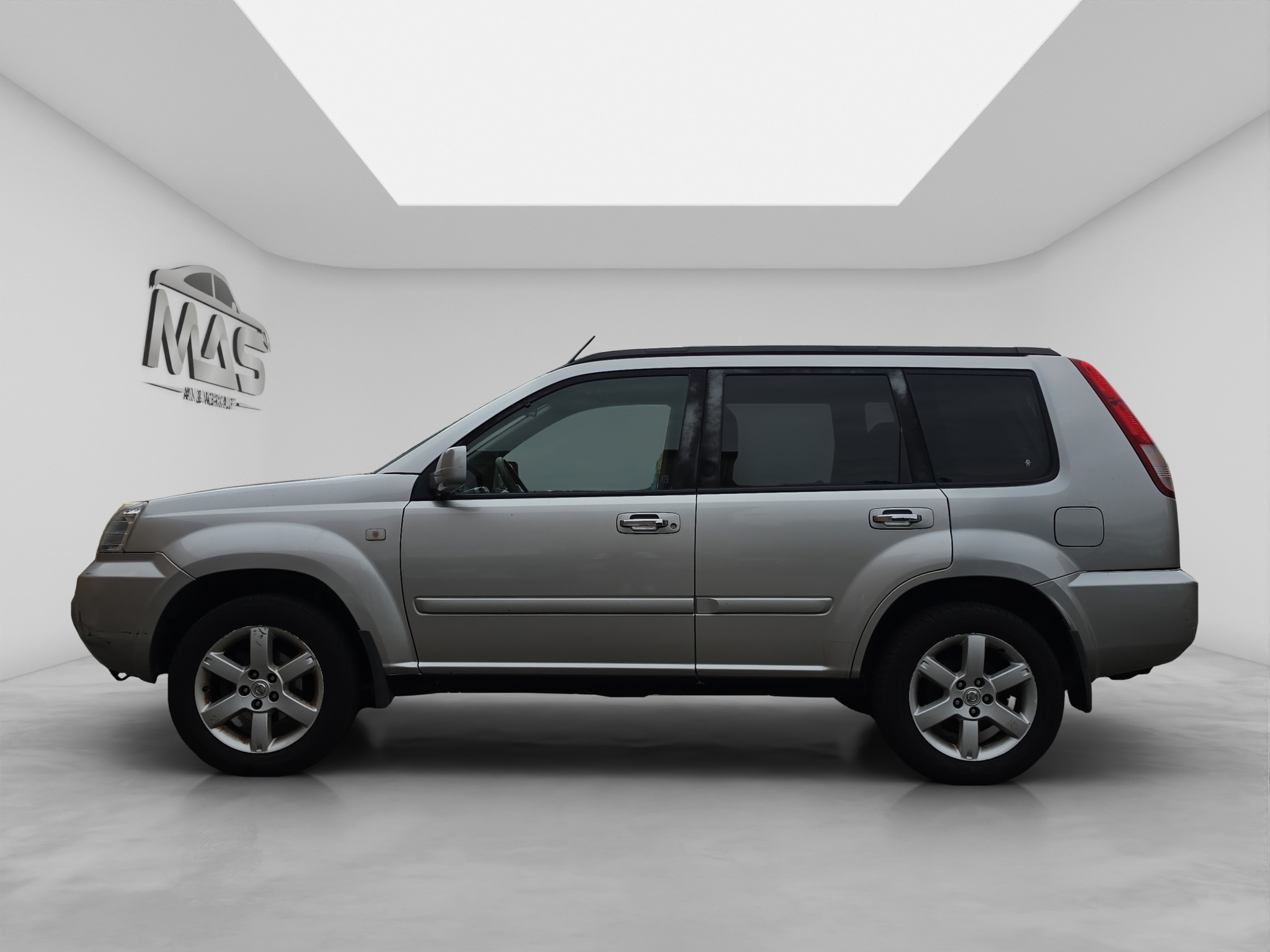 NISSAN X-TRAIL 3