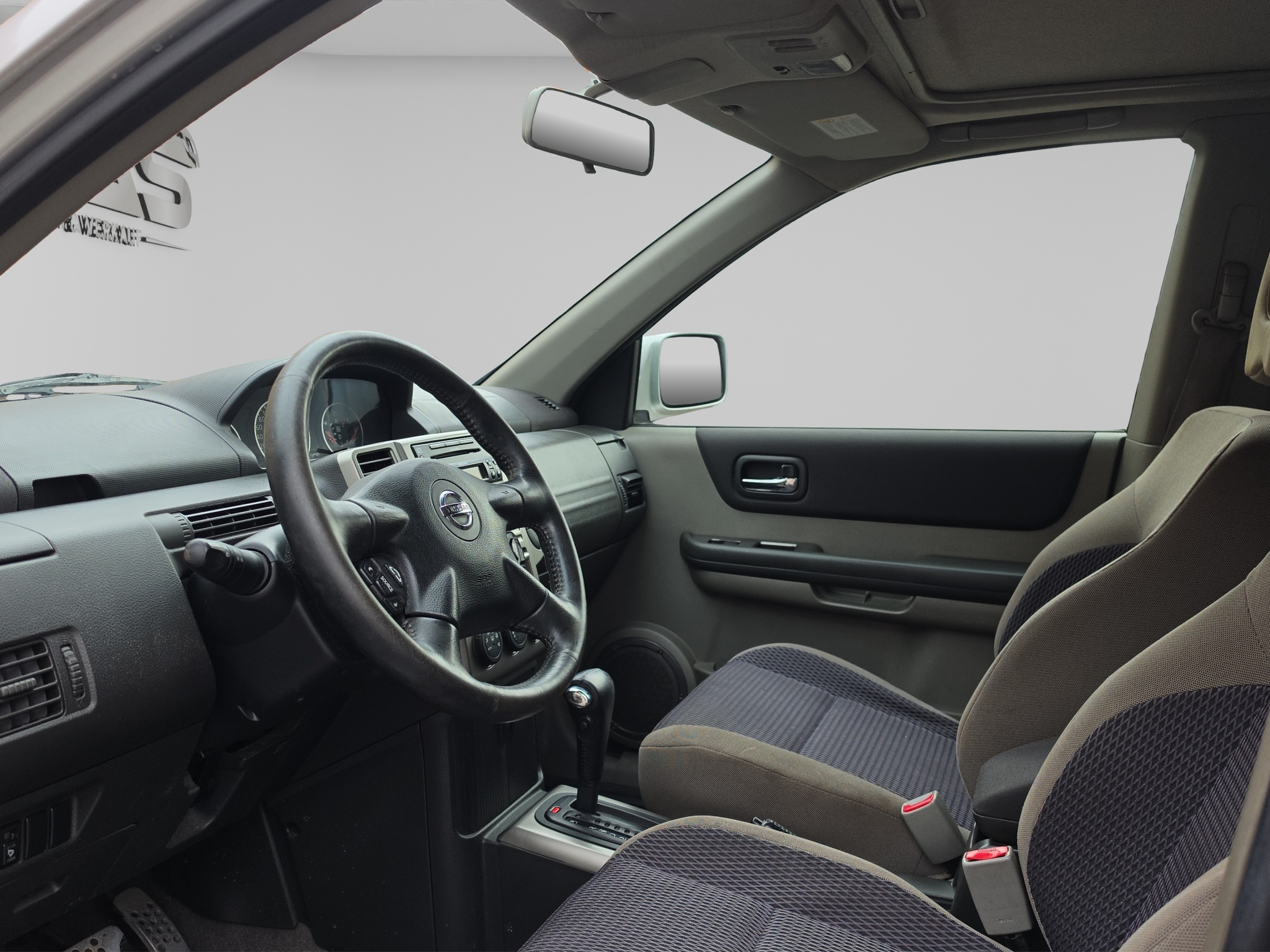 NISSAN X-TRAIL 9