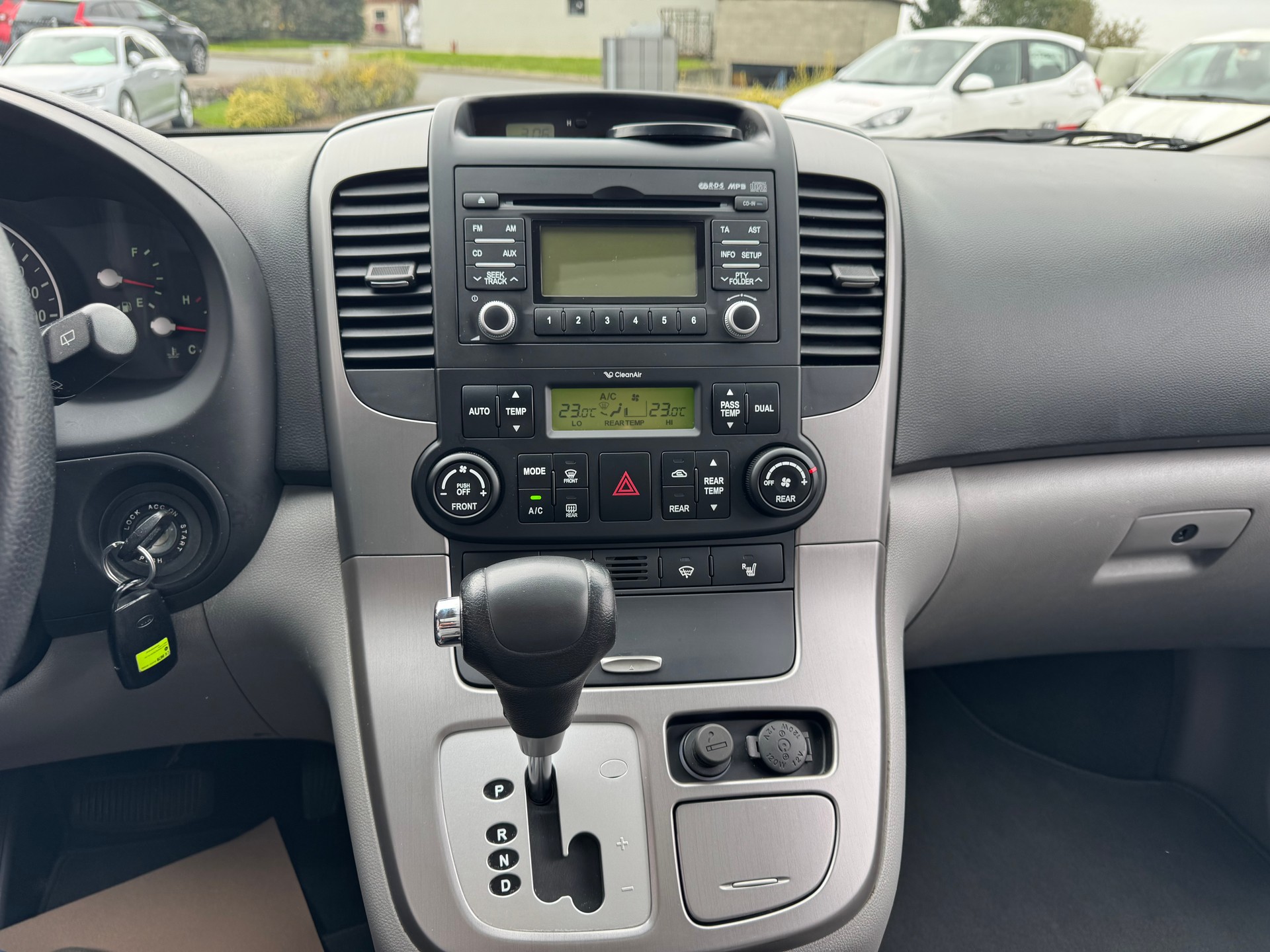 KIA Carnival 2.2 CRDi Style Automatic - 11