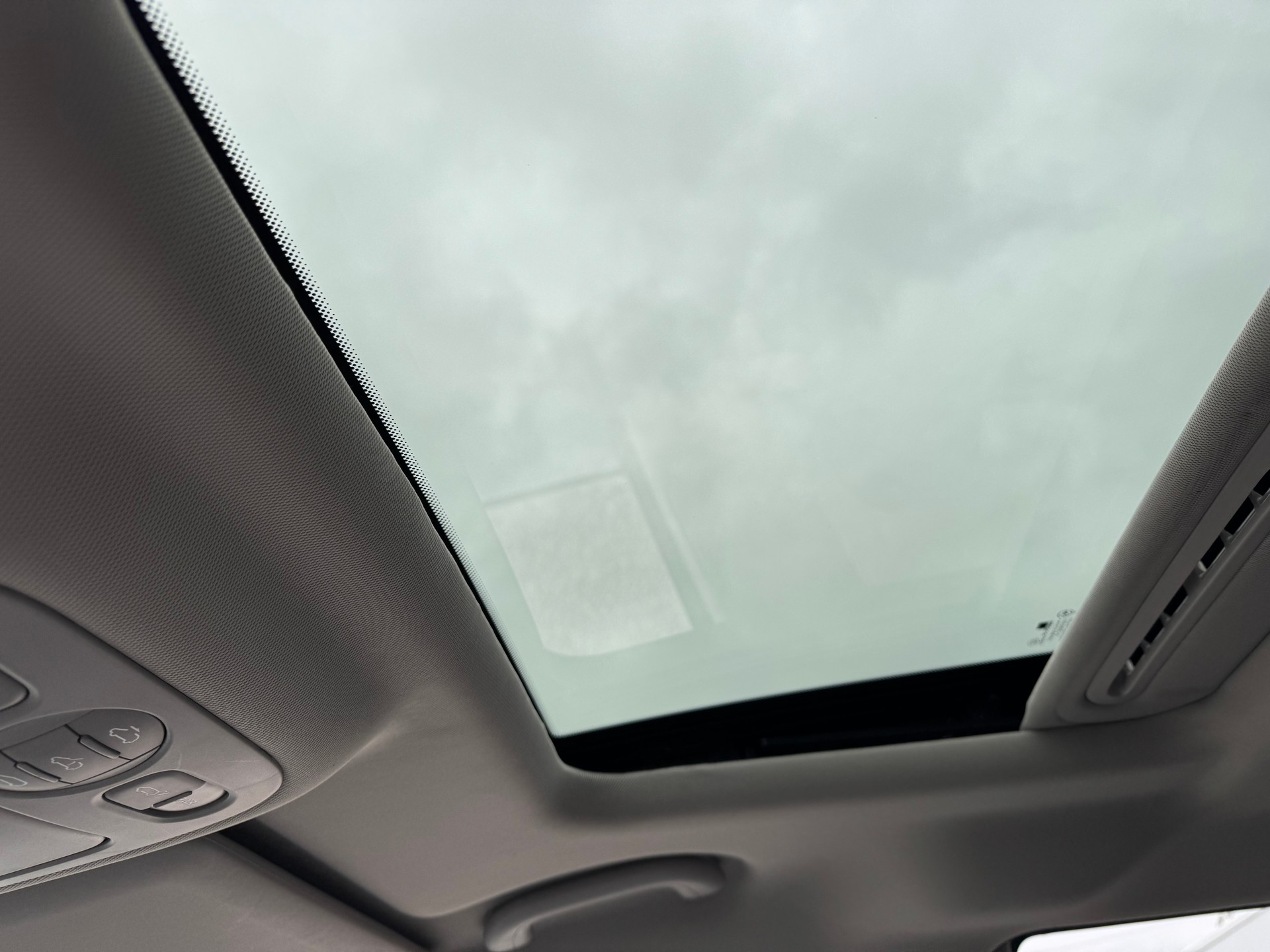 KIA Carnival 2.2 CRDi Style Automatic - 13