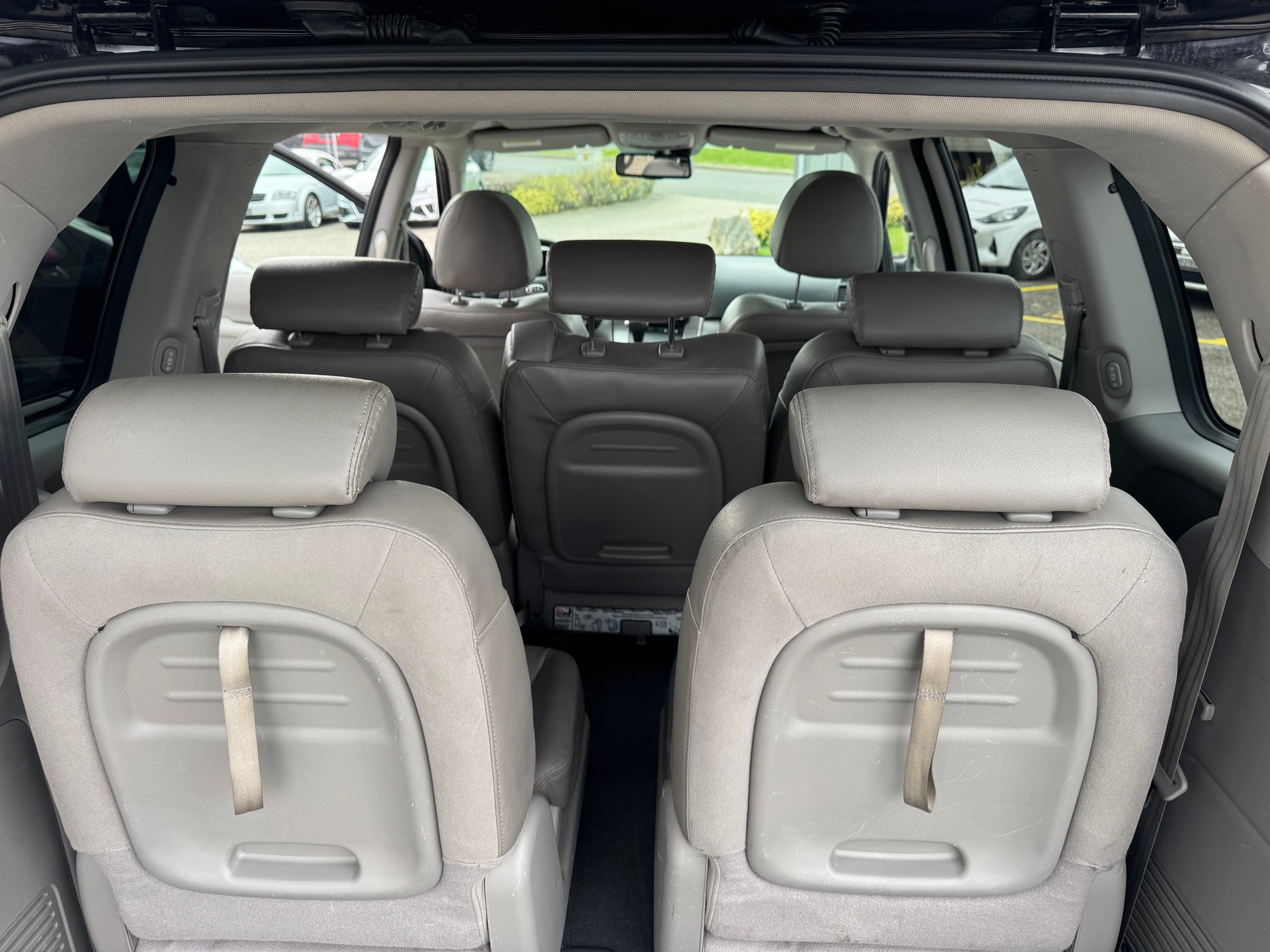 KIA Carnival 2.2 CRDi Style Automatic - 8