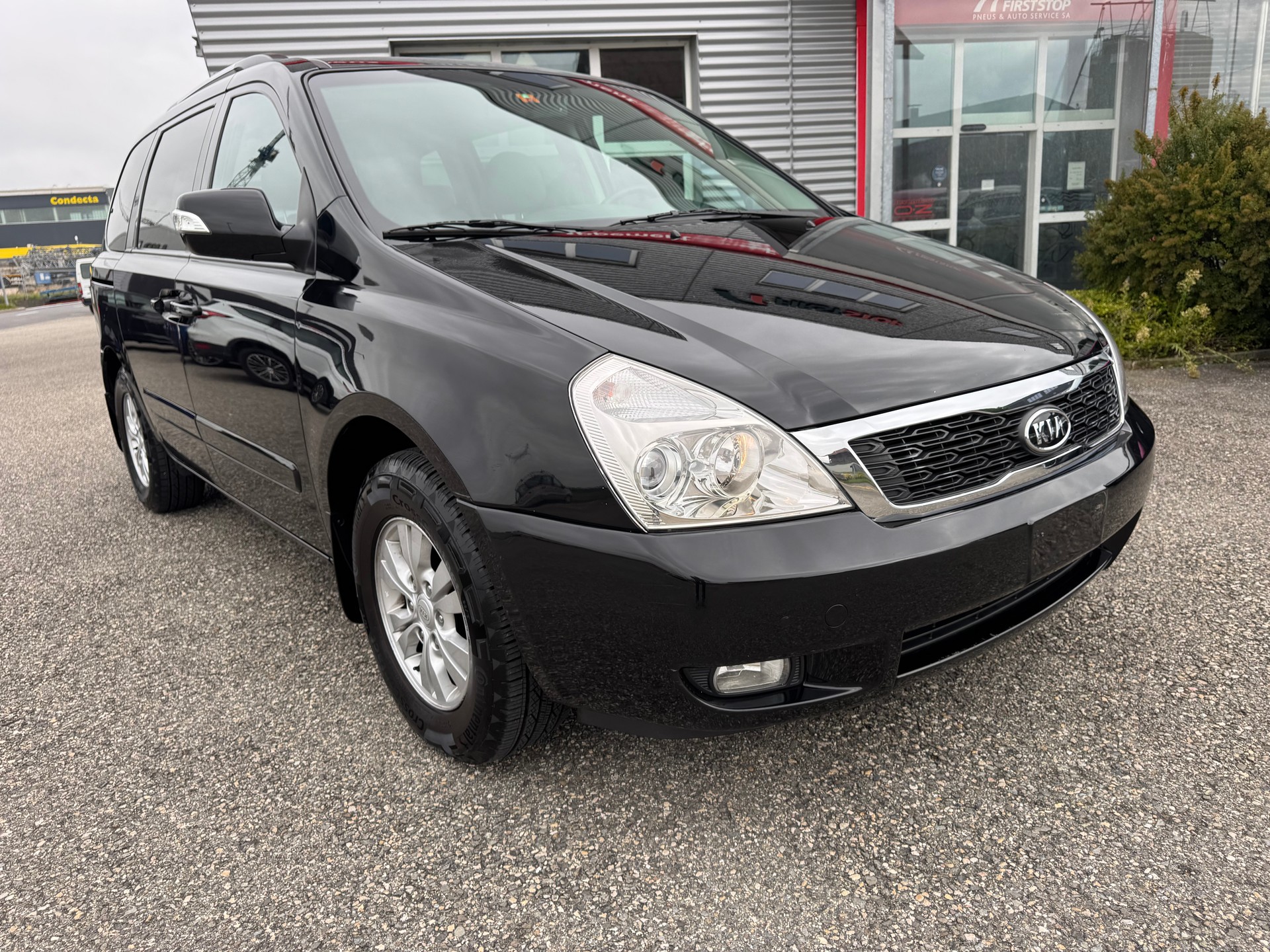 KIA Carnival 2.2 CRDi Style Automatic