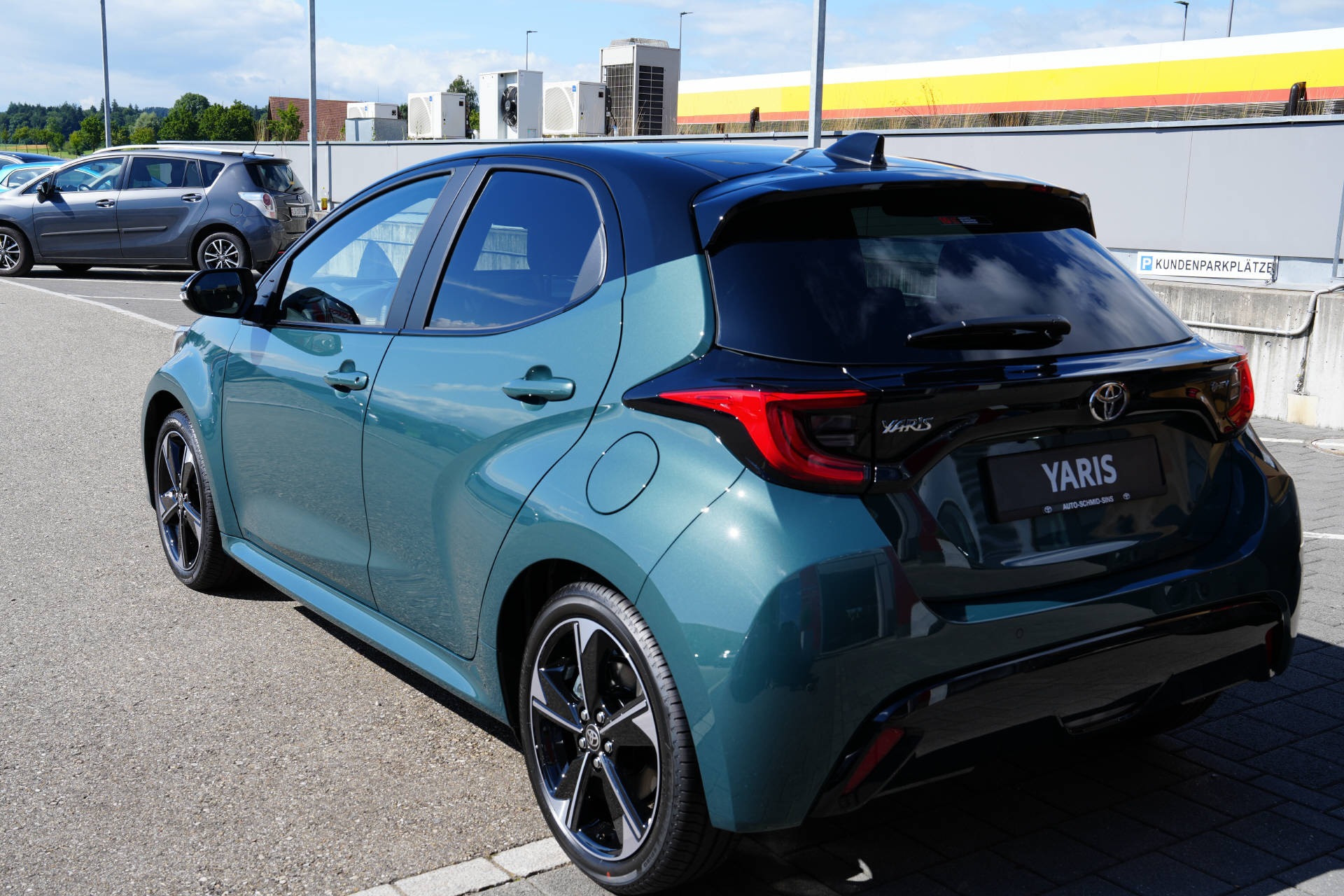 TOYOTA Yaris 1.5 VVT-i HSD Premium - 3