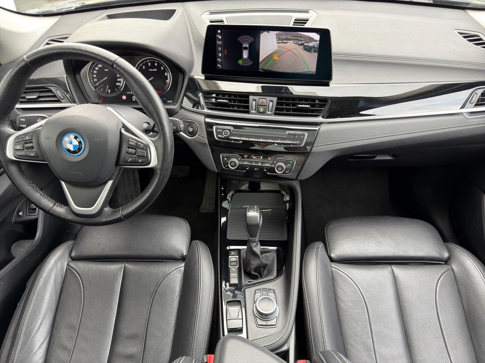 BMW X1 xDrive 25e Sport Line Steptronic - 12