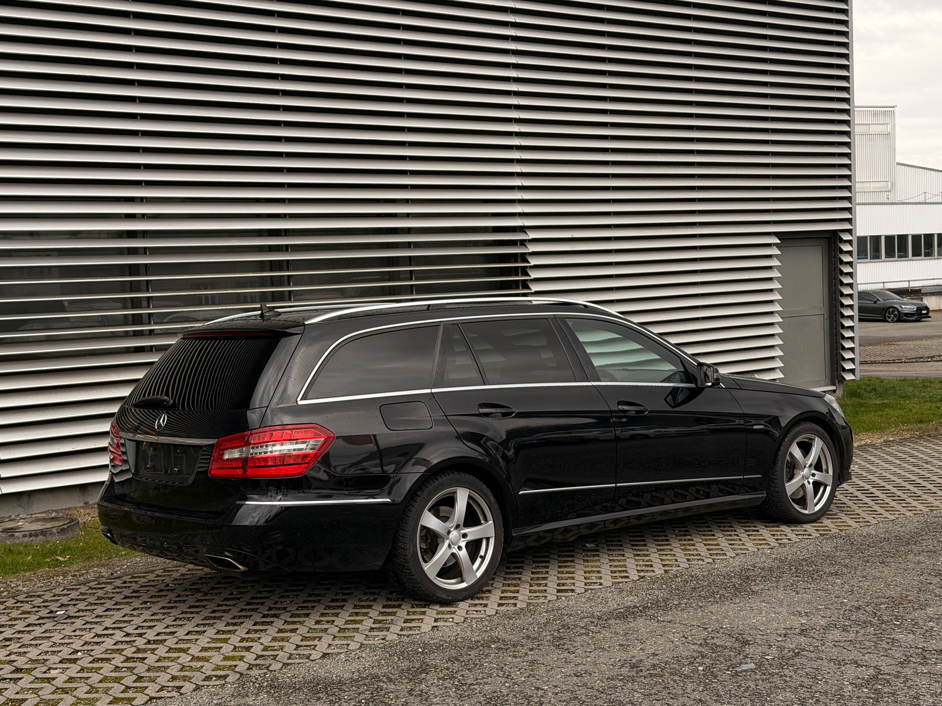 MERCEDES-BENZ E 350 CDI BlueEff. Avantgarde 4Matic 7G-Tronic - 7