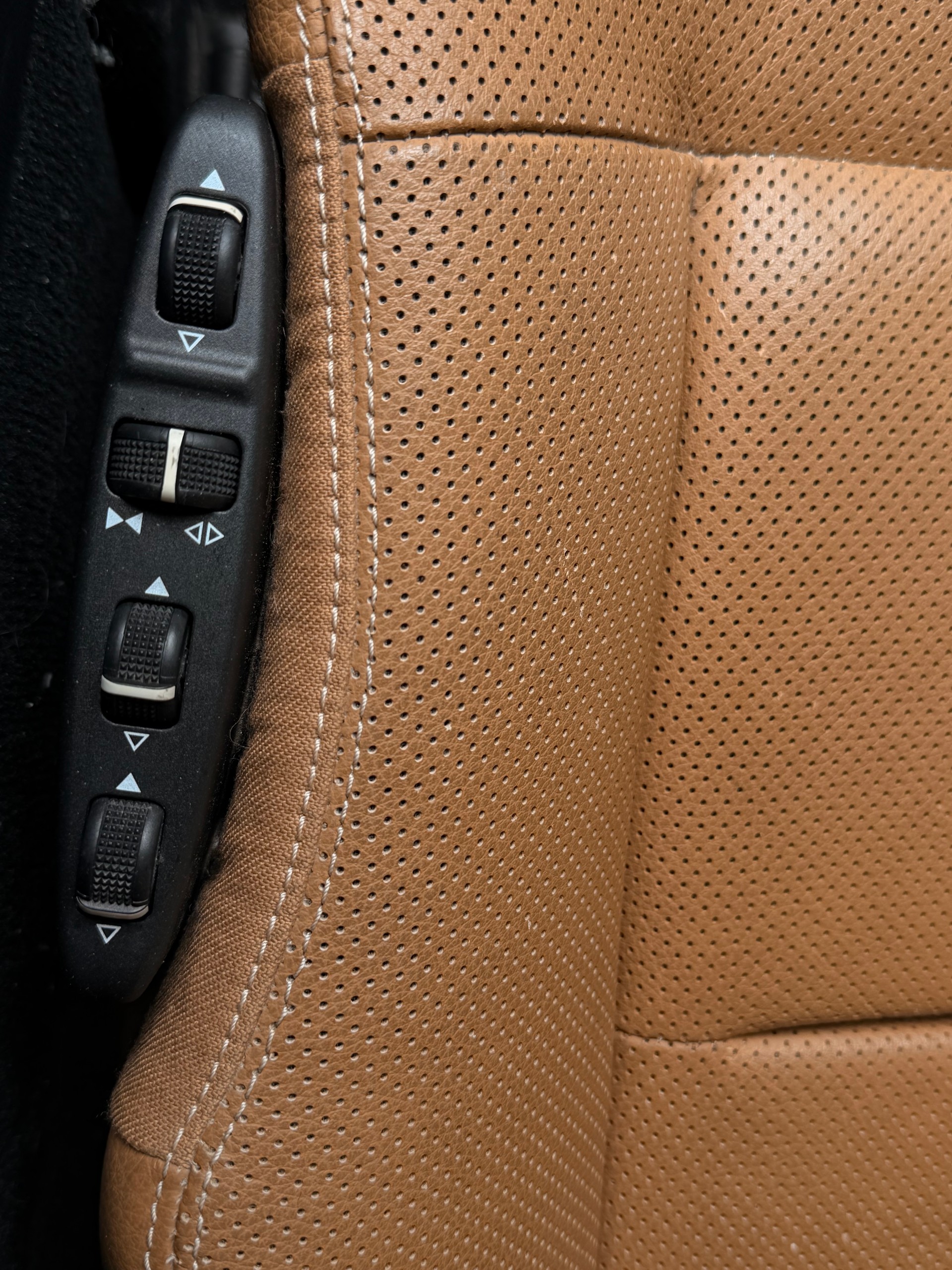 MERCEDES-BENZ E 350 CDI BlueEff. Avantgarde 4Matic 7G-Tronic - 8