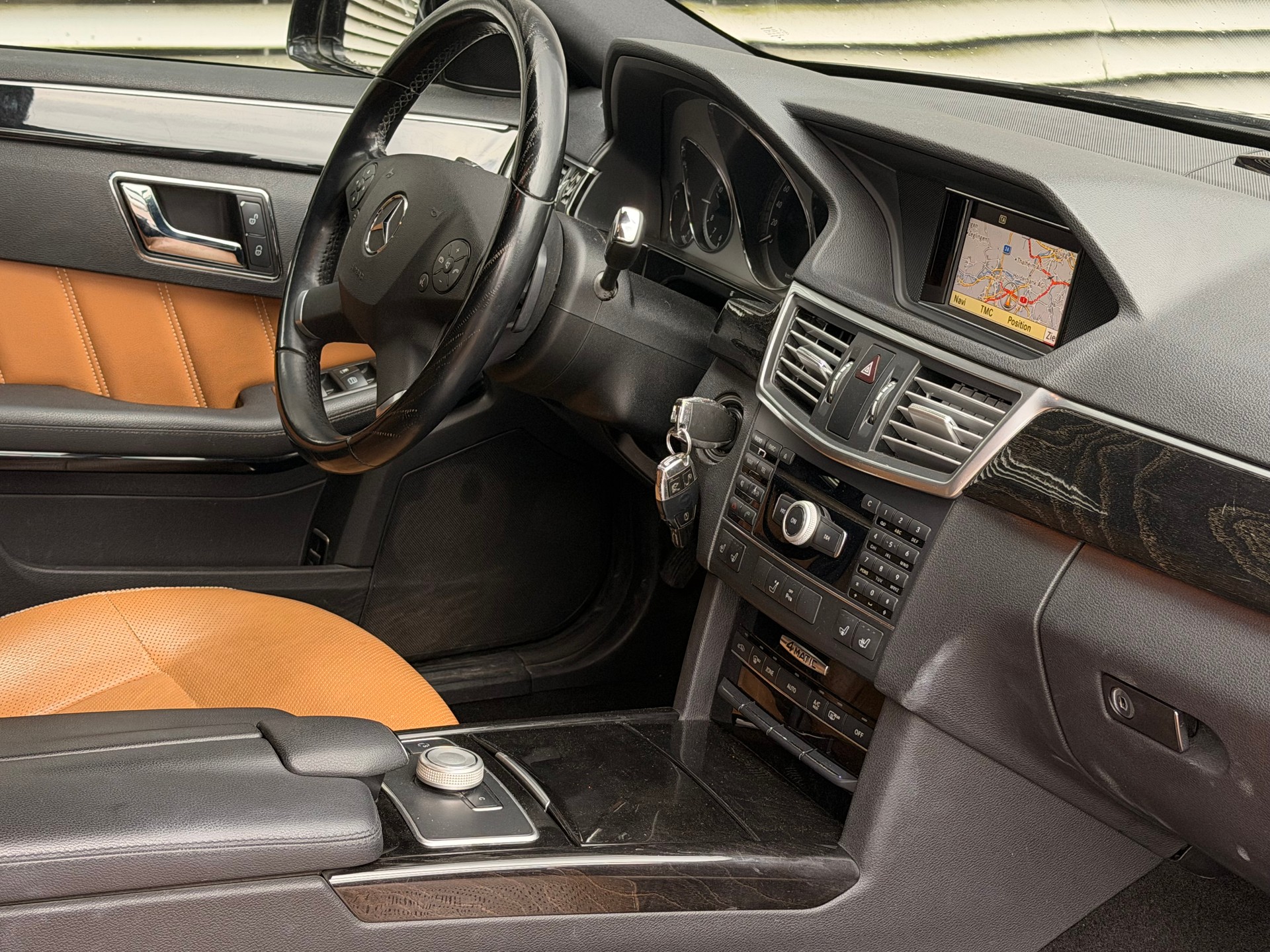 MERCEDES-BENZ E 350 CDI BlueEff. Avantgarde 4Matic 7G-Tronic - 11