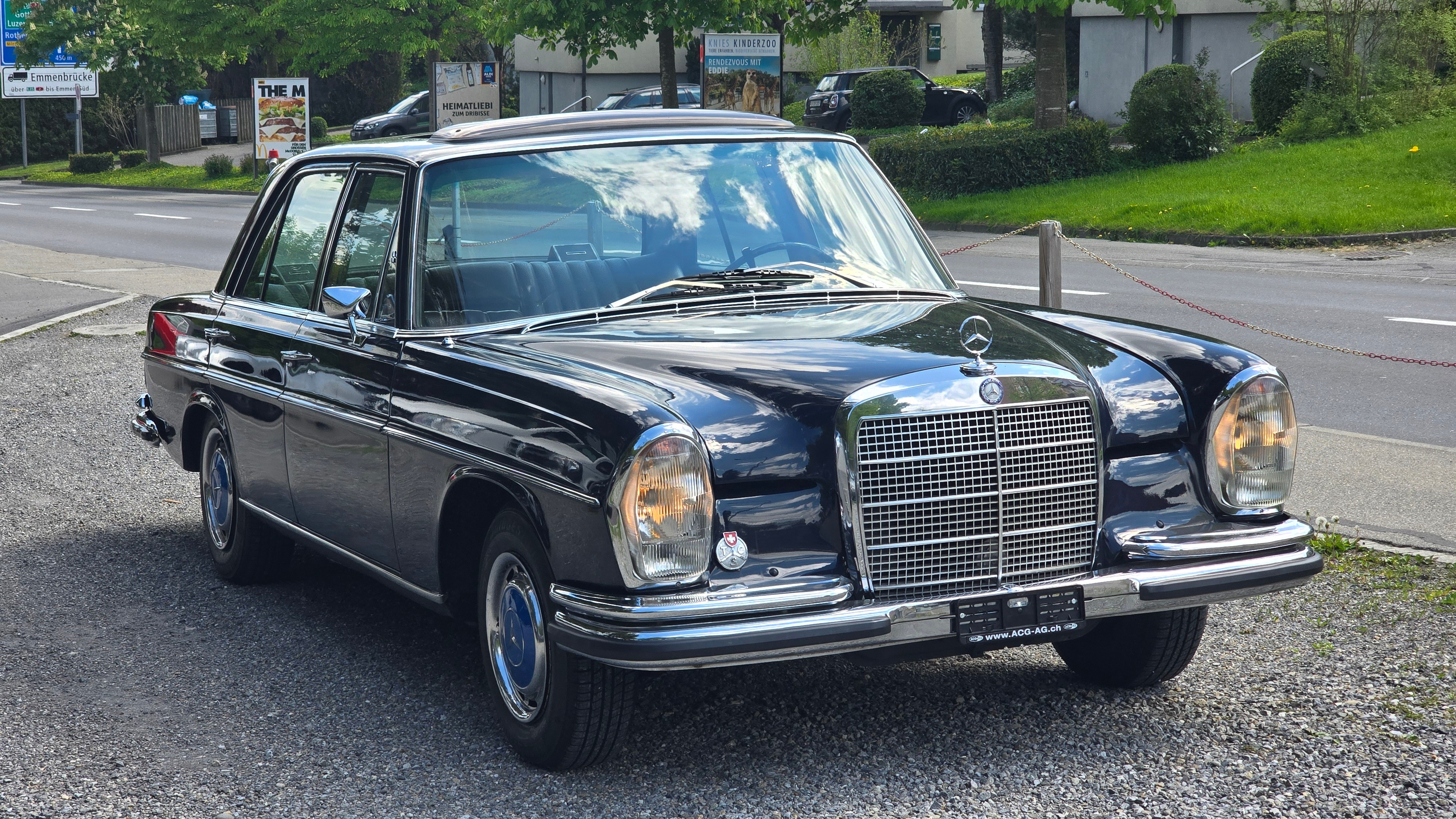 Mercedes-Benz 280 SE Veteran