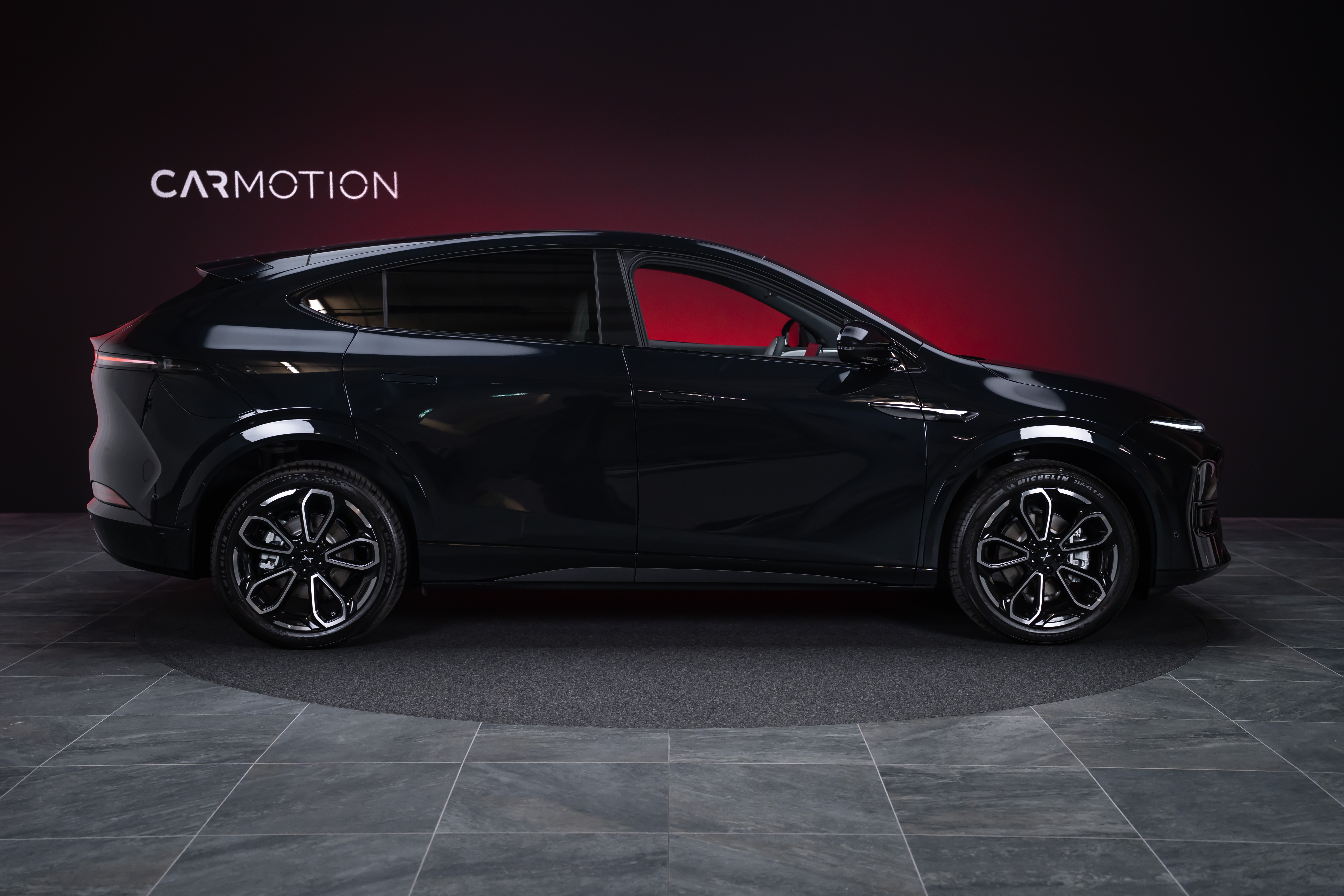 G6 80kWh Performance AWD / Anhängerkupplung schwenkbar / Panoramadach / 360° Kamera