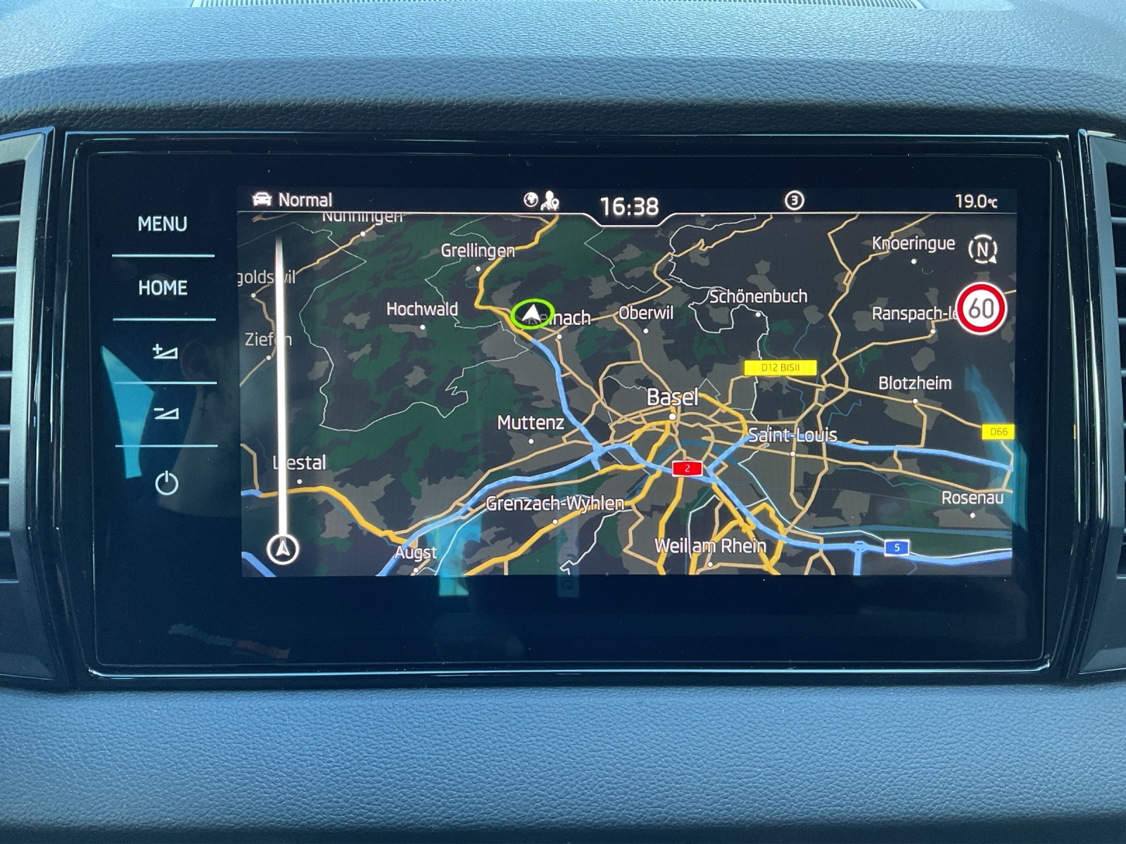 SKODA Karoq 1.5 TSI SportLine DSG - 9