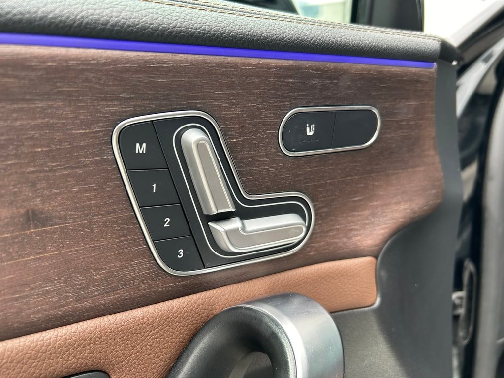 MERCEDES-BENZ A 35 AMG 4Matic Speedshift - 8