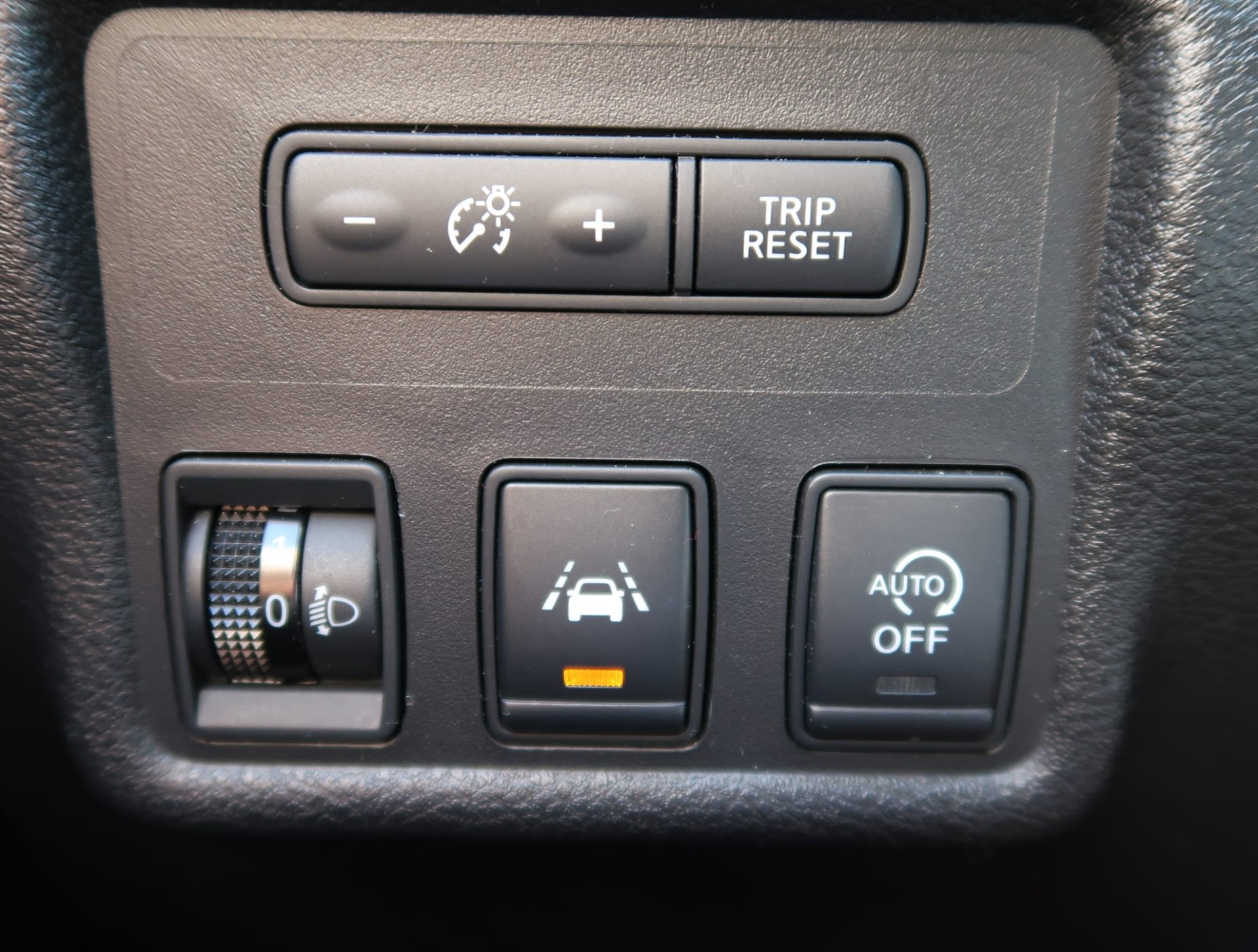 NISSAN Micra 0.9 IG-T n-connecta - 22