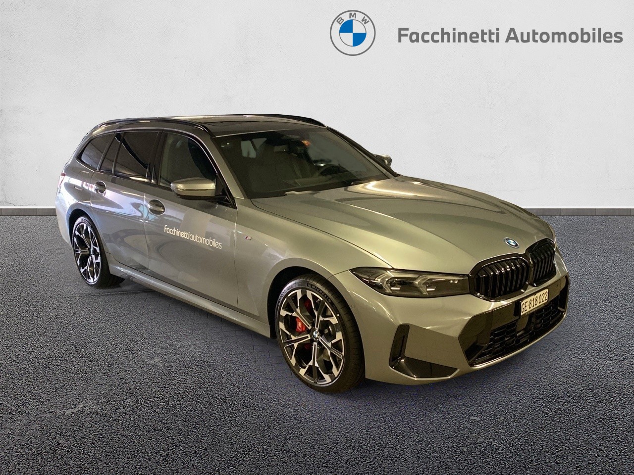 BMW 330e x DriveTouring Steptronic M Sport Pro - 7
