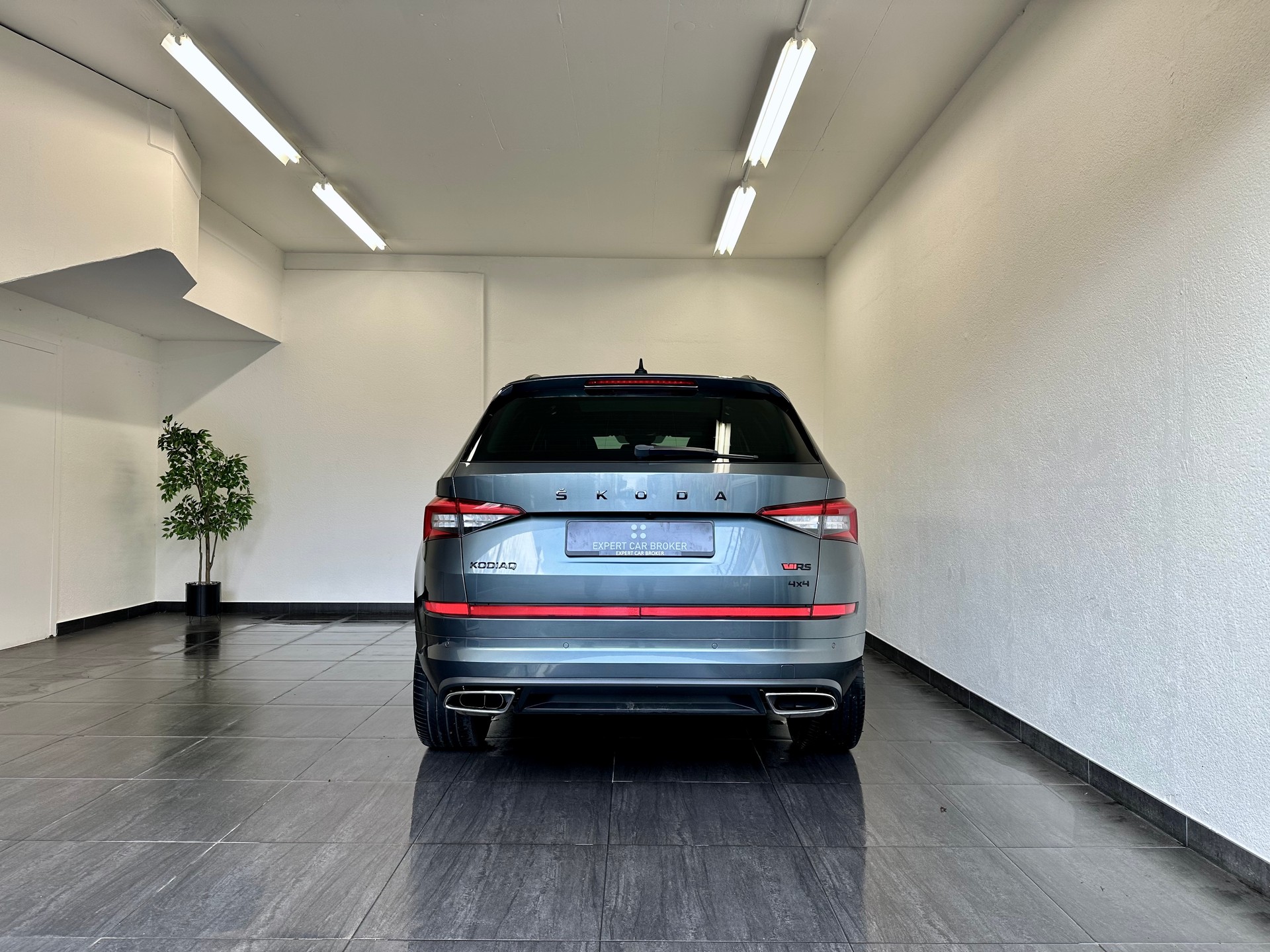 SKODA Kodiaq 2.0 Bi-TDI SCR RS 4x4 DSG - 11