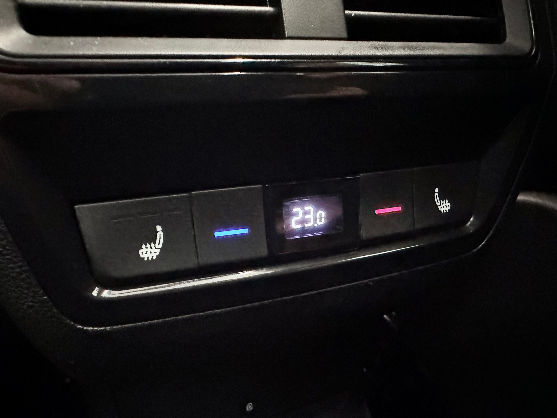 SKODA Kodiaq 2.0 Bi-TDI SCR RS 4x4 DSG - 25