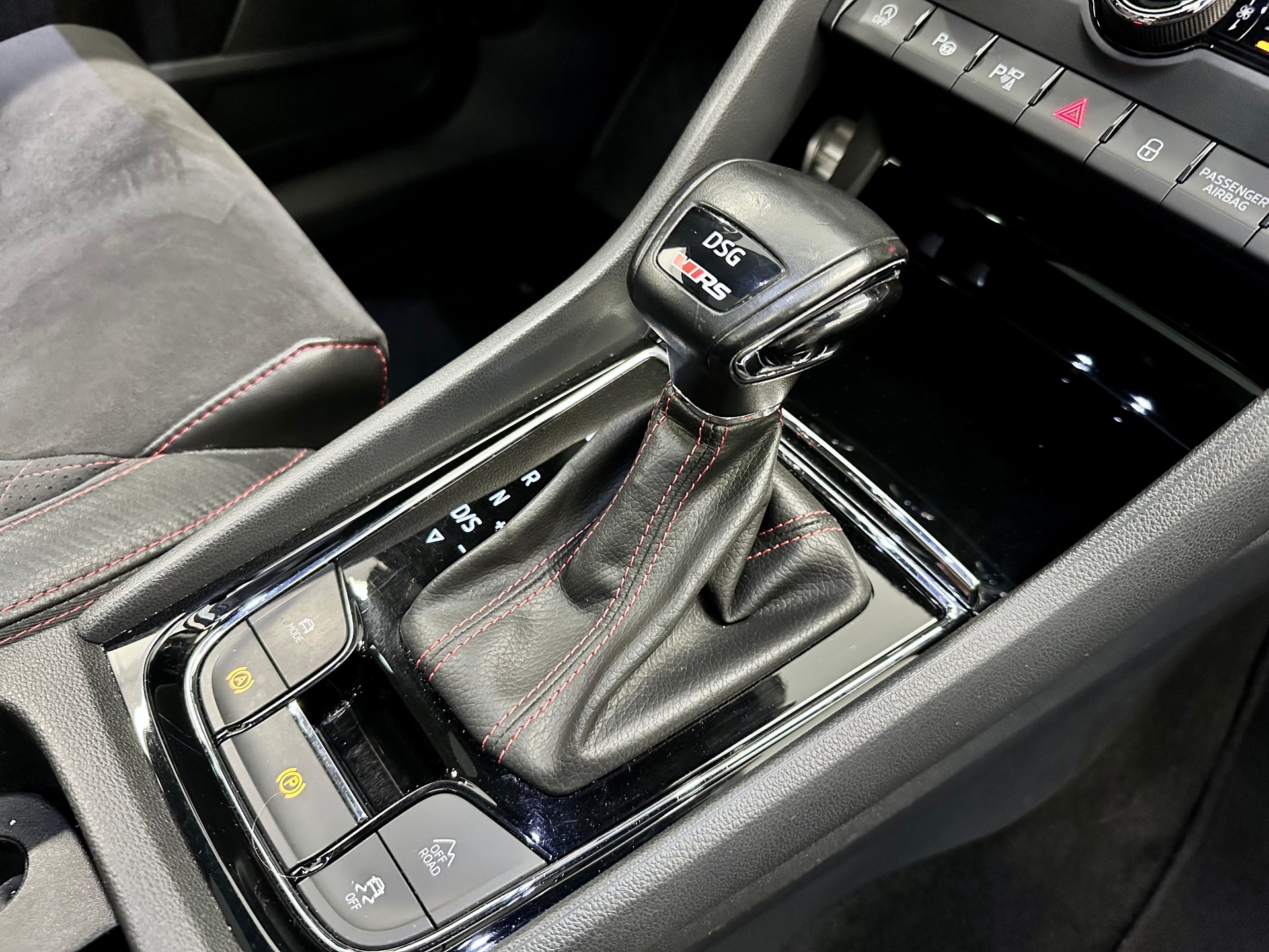 SKODA Kodiaq 2.0 Bi-TDI SCR RS 4x4 DSG - 18