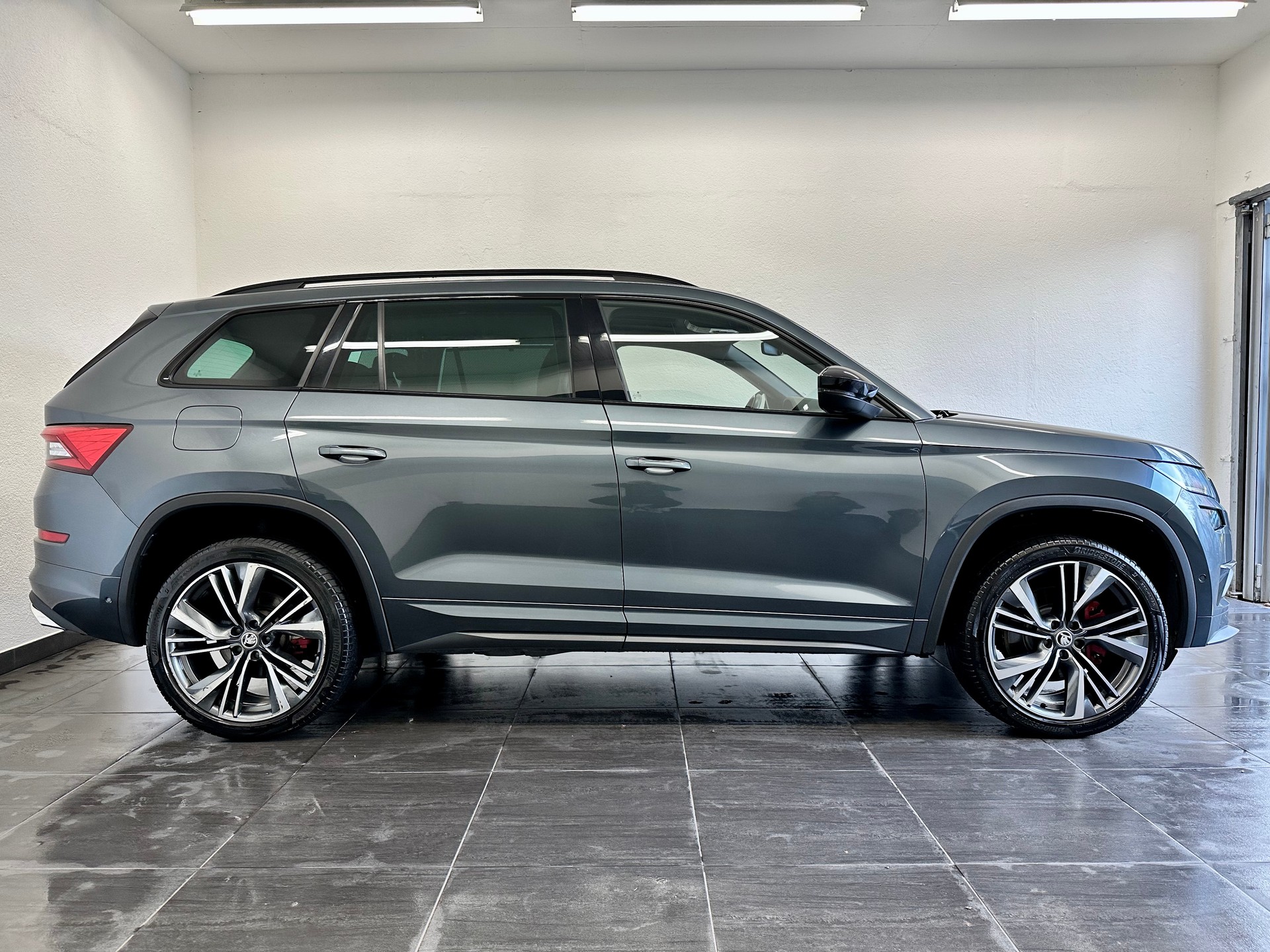 SKODA Kodiaq 2.0 Bi-TDI SCR RS 4x4 DSG - 6
