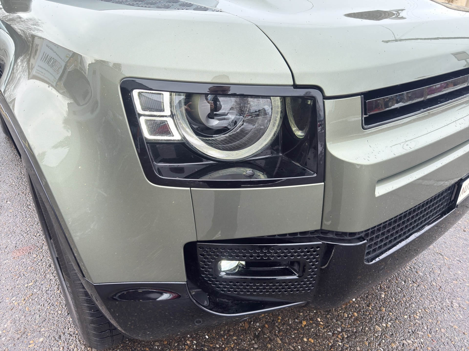 LAND ROVER Defender 90 3.0 D I6 250 SE - 22