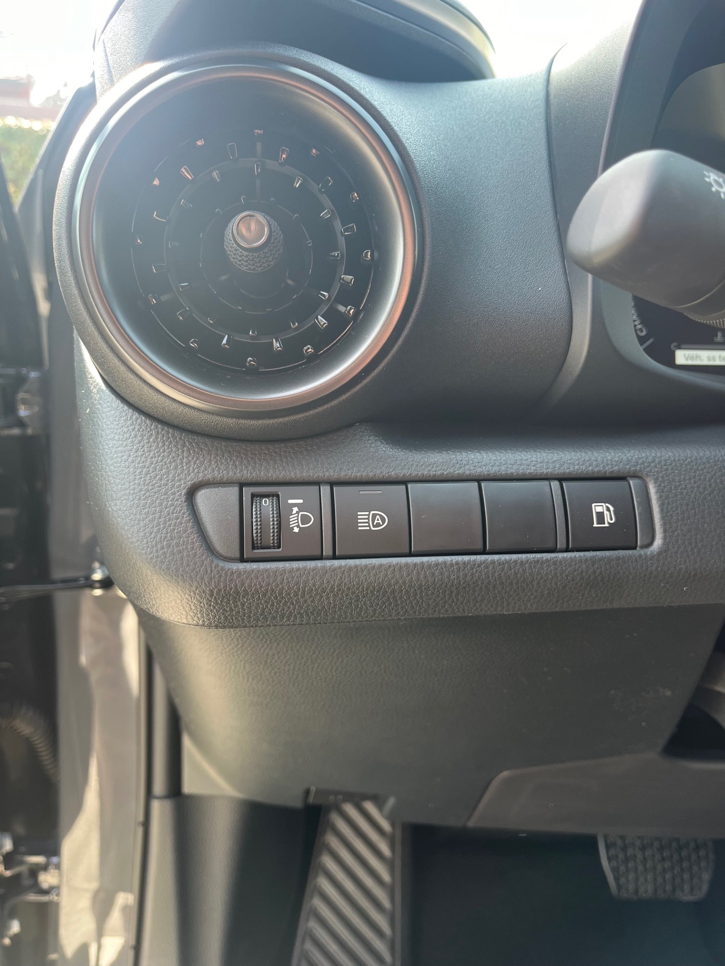 TOYOTA C-HR 1.8 HSD CVT Swiss Edition Storm Grey met. - 16