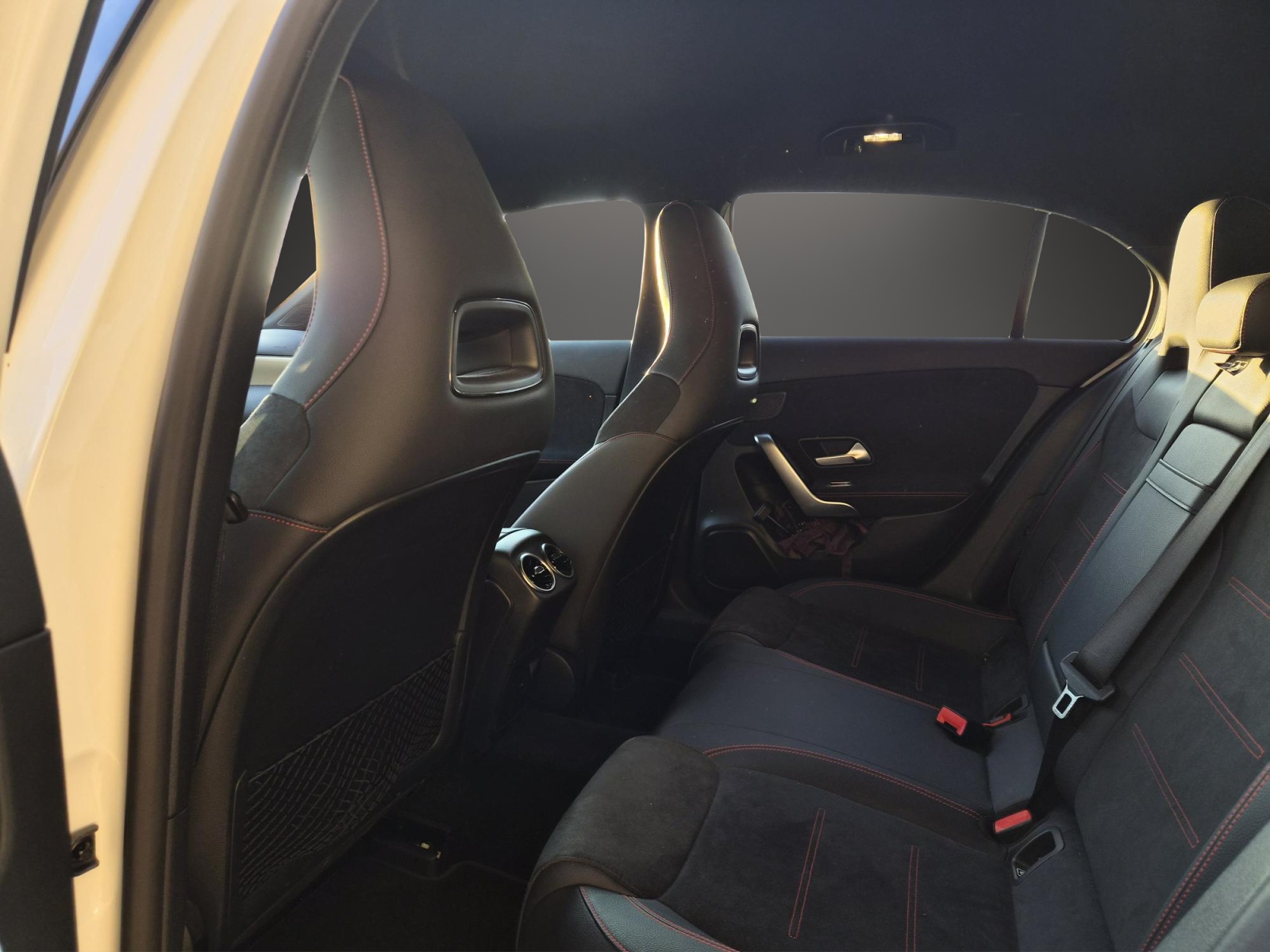 MERCEDES-BENZ A 180 Night Star AMG Line 7G-DCT - 6
