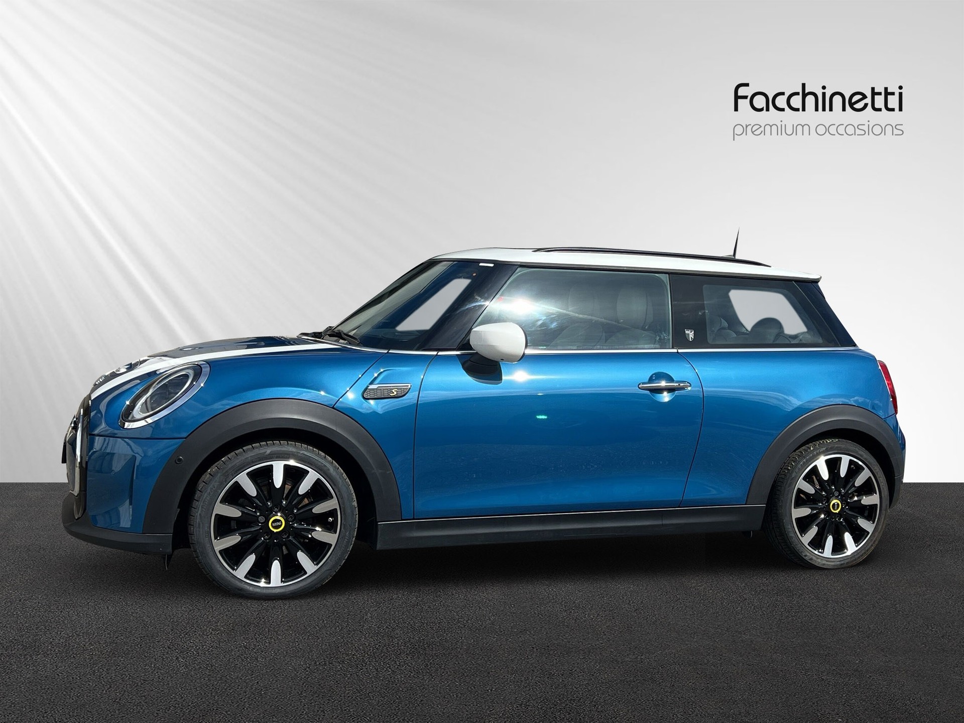 MINI Cooper SE Mosaert Edition - 2