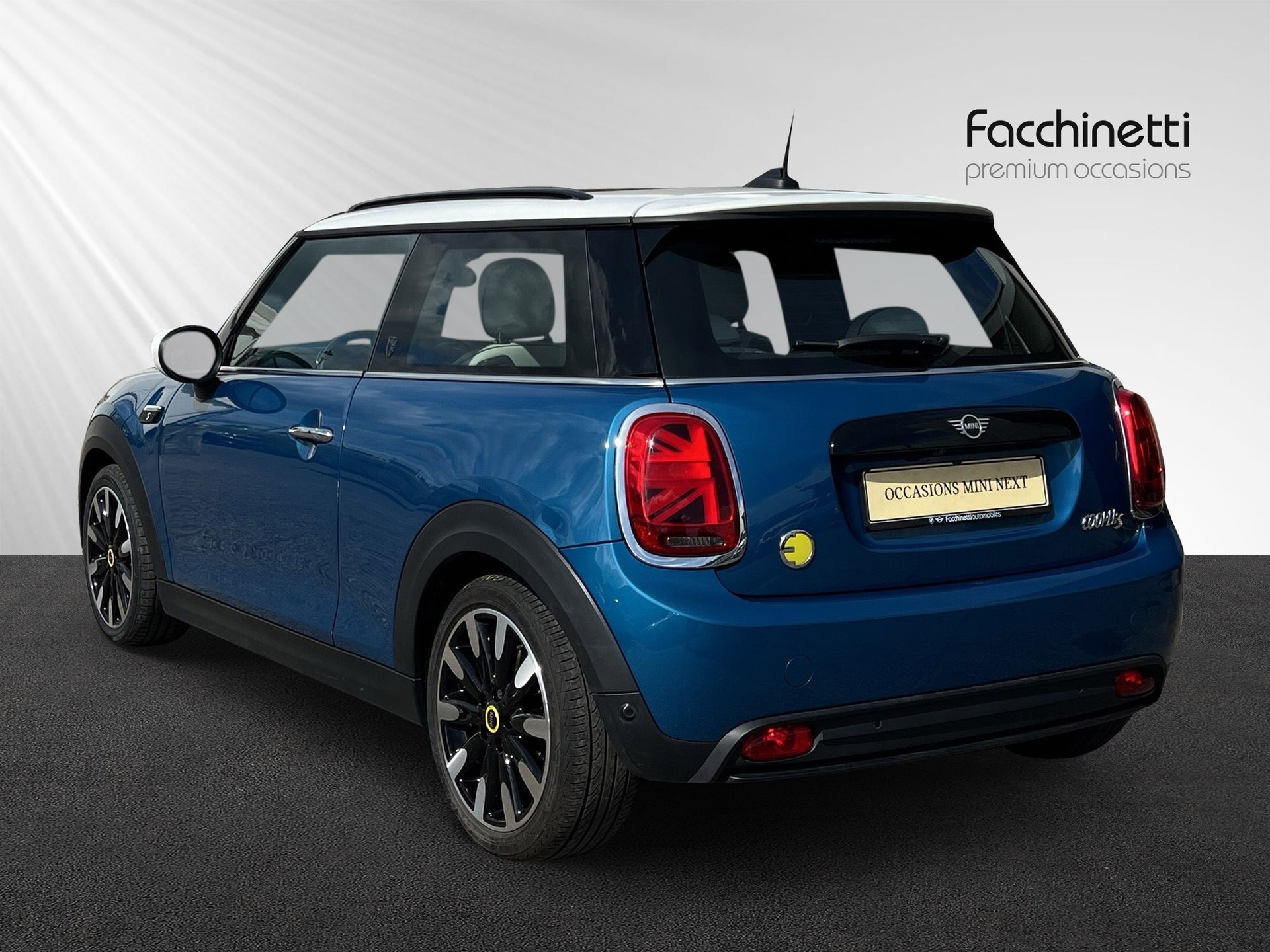 MINI Cooper SE Mosaert Edition - 3