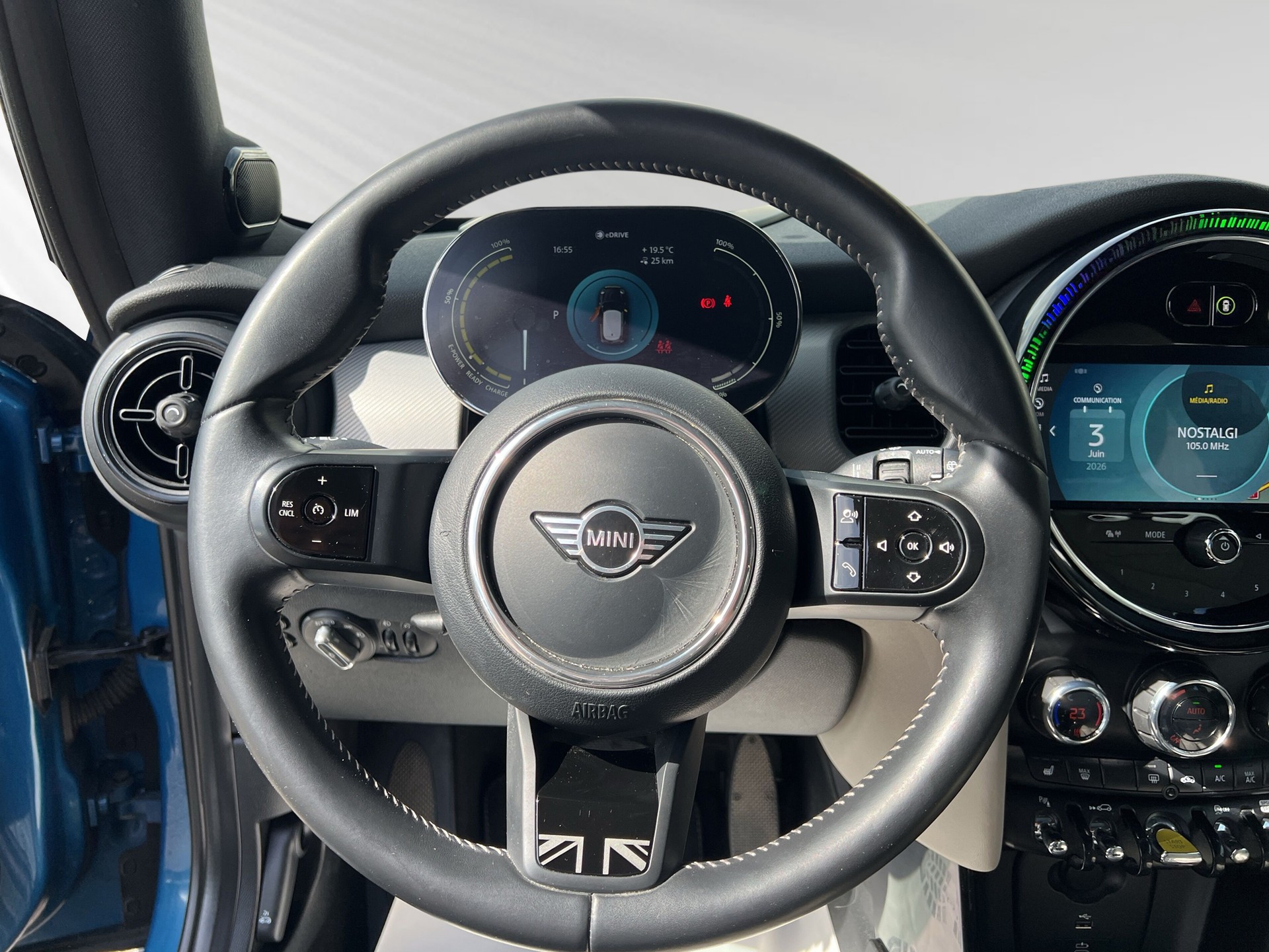 MINI Cooper SE Mosaert Edition - 5