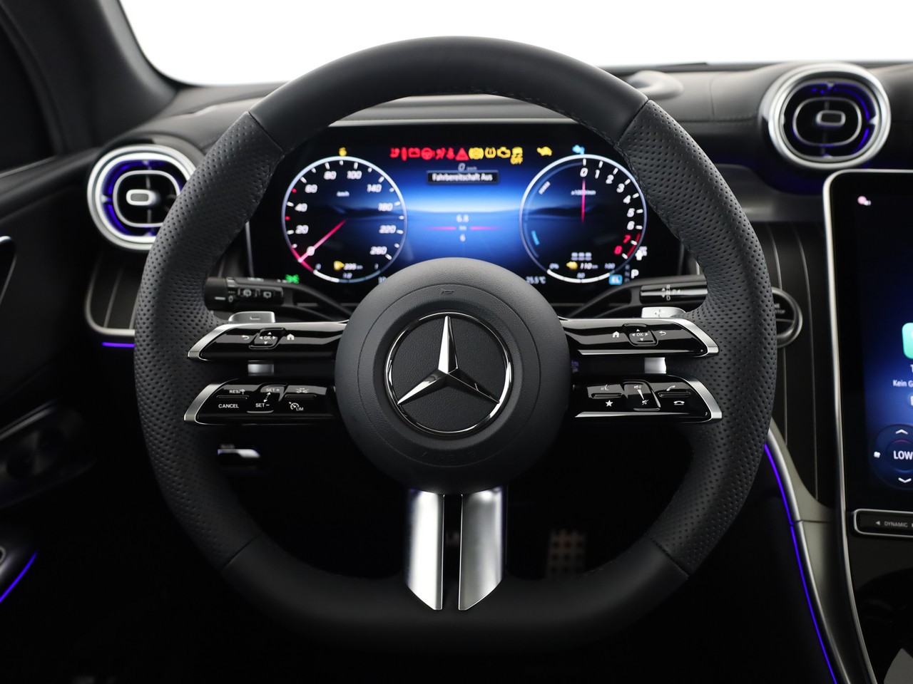 MERCEDES-BENZ GLC 400 e 4Matic 9G-Tronic - 12