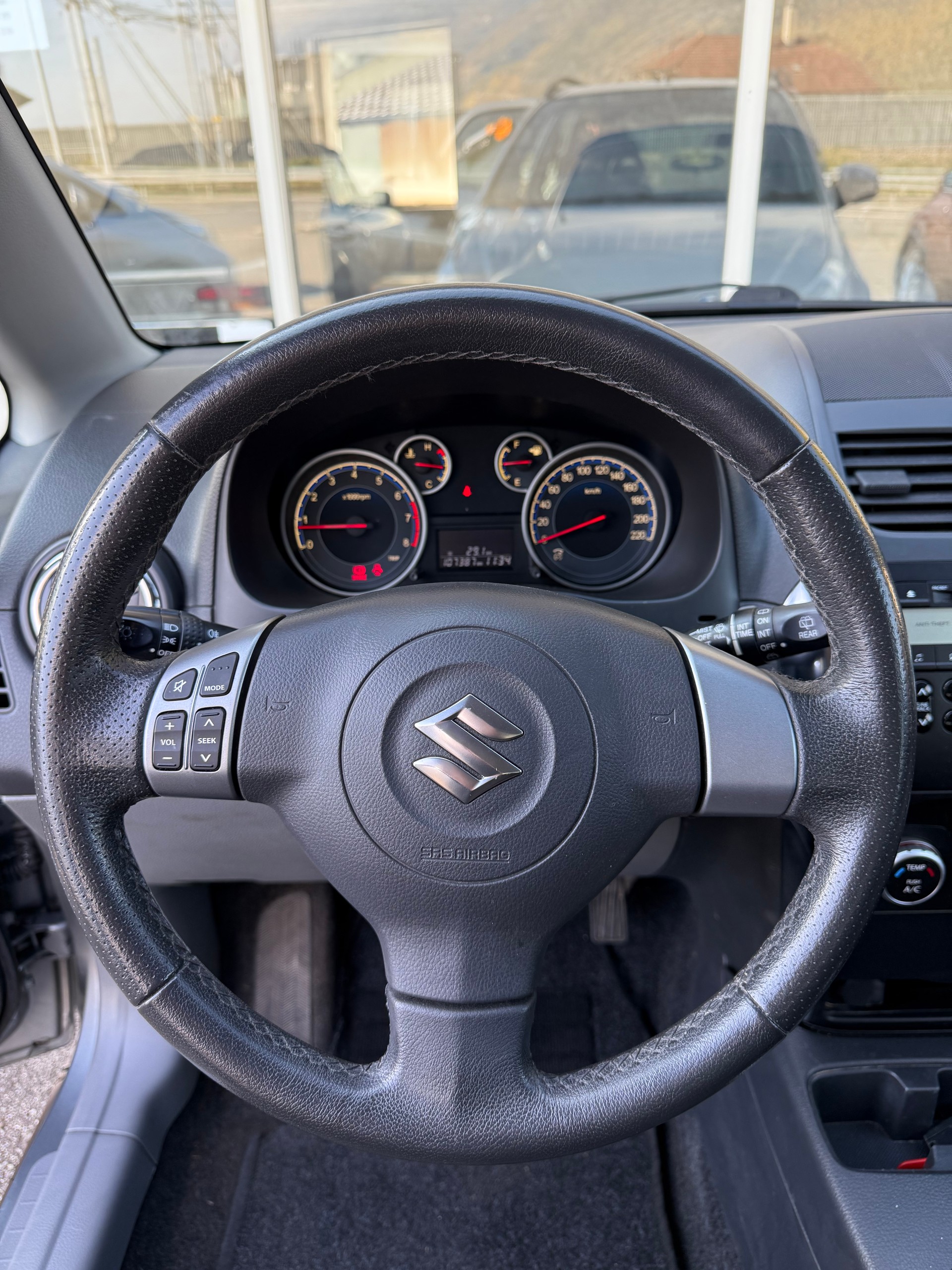 SUZUKI SX4 1.6 16V GL 4WD - 12