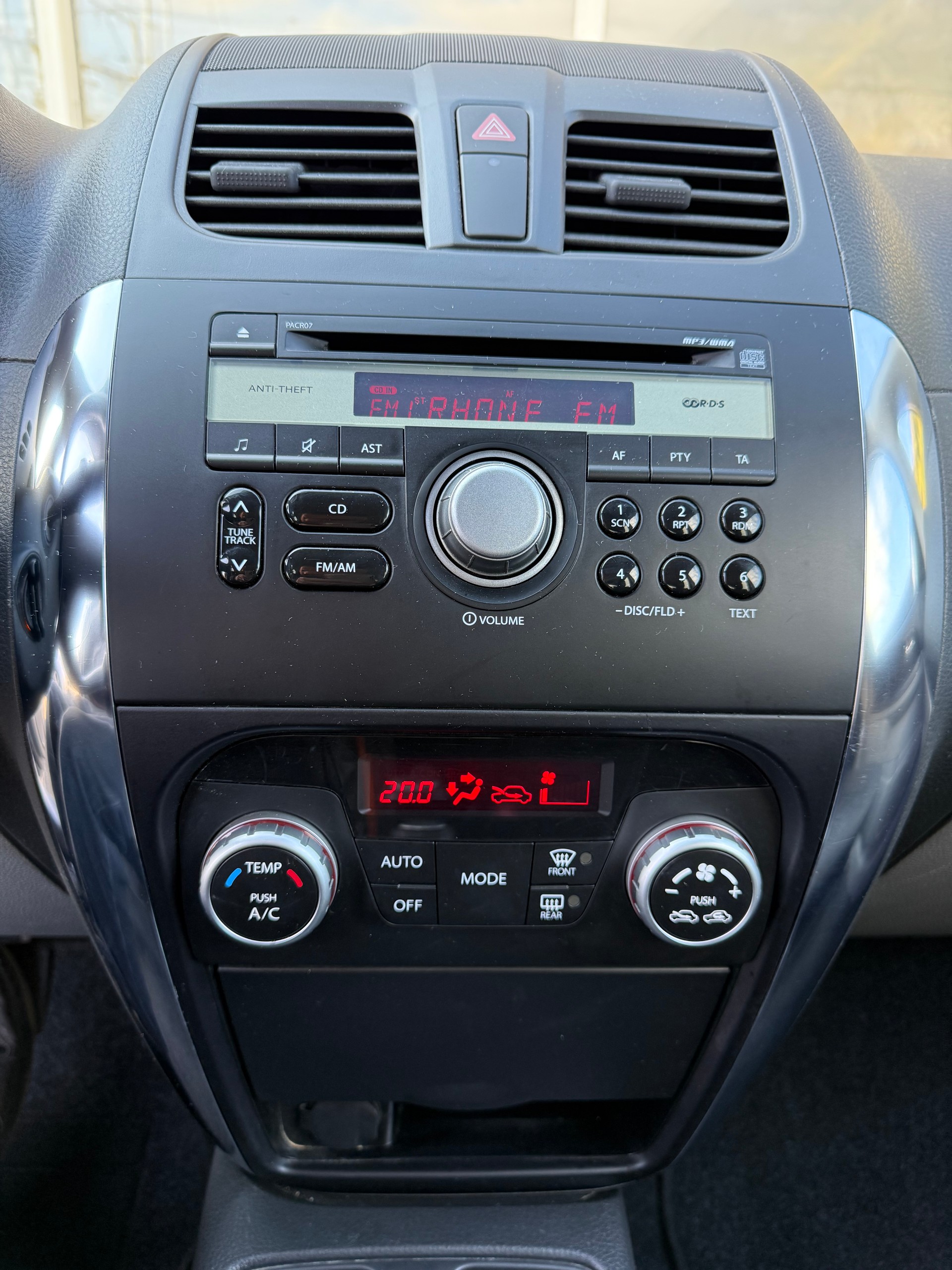 SUZUKI SX4 1.6 16V GL 4WD - 14