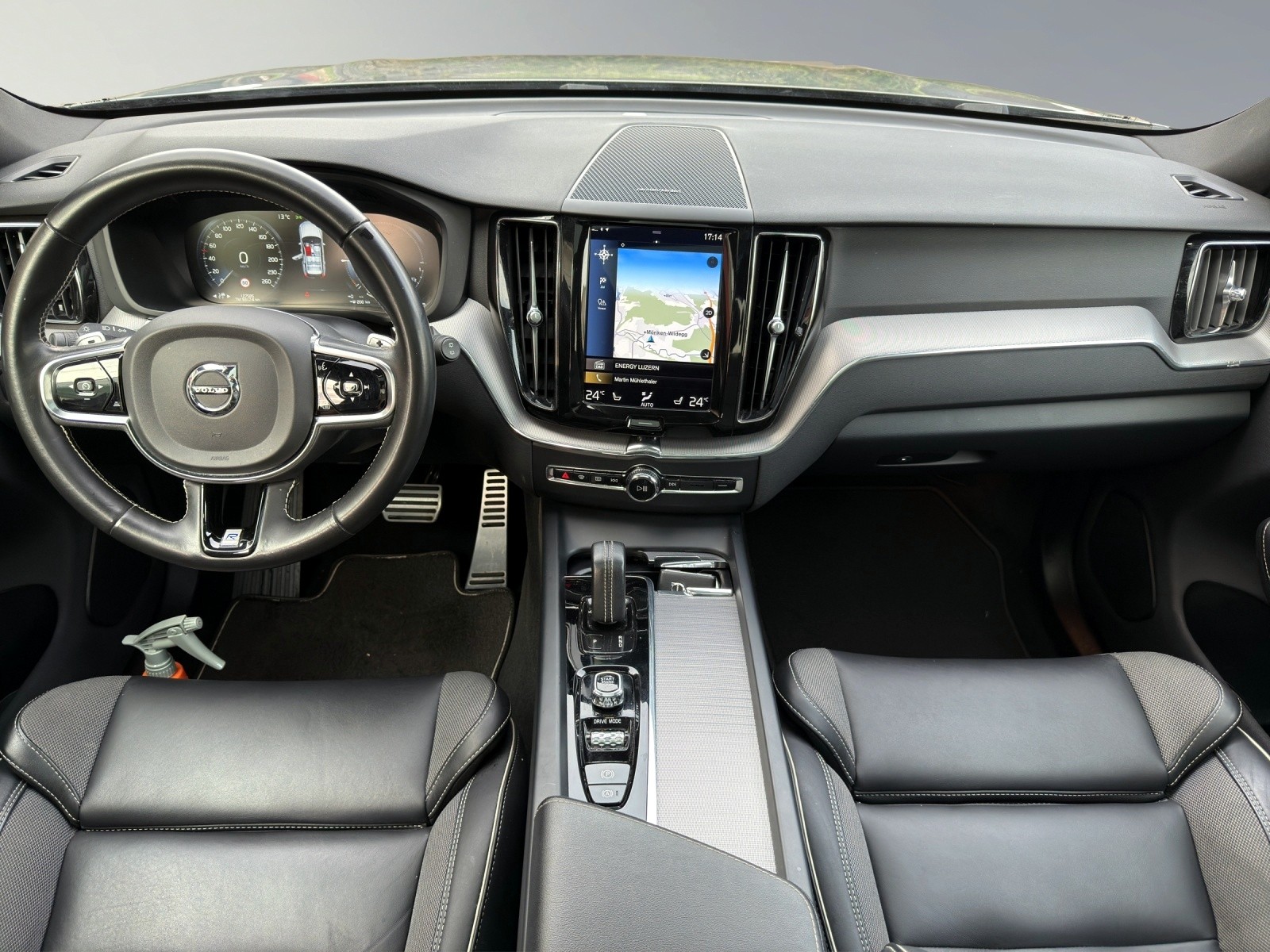 VOLVO XC60 2.0 T8 TE R-Design eAWD - 12