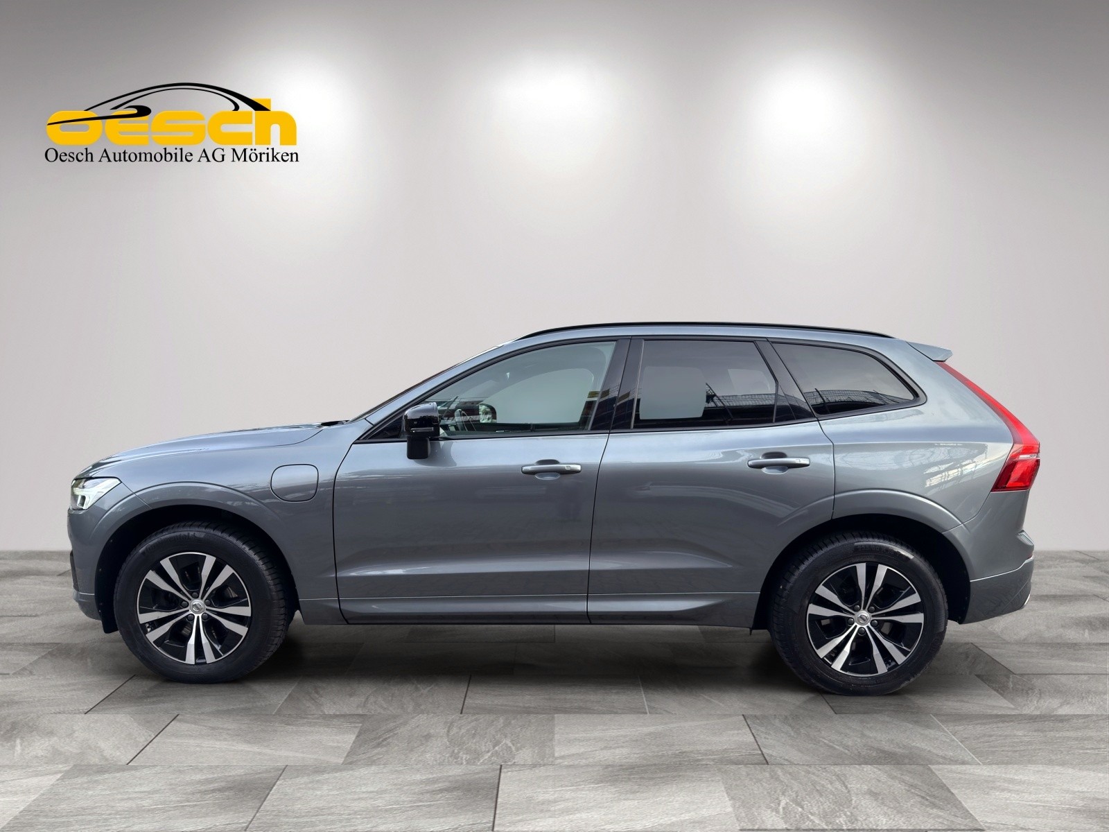 VOLVO XC60 2.0 T8 TE R-Design eAWD - 2