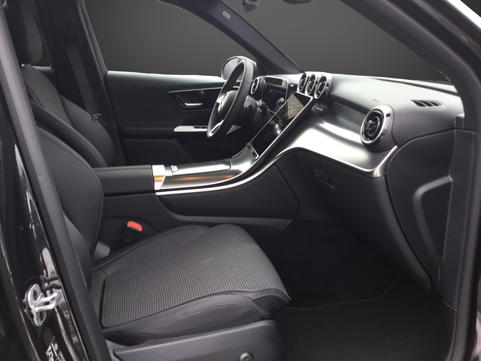 MERCEDES-BENZ GLC 220 d 4M 9G-Tronic - 11