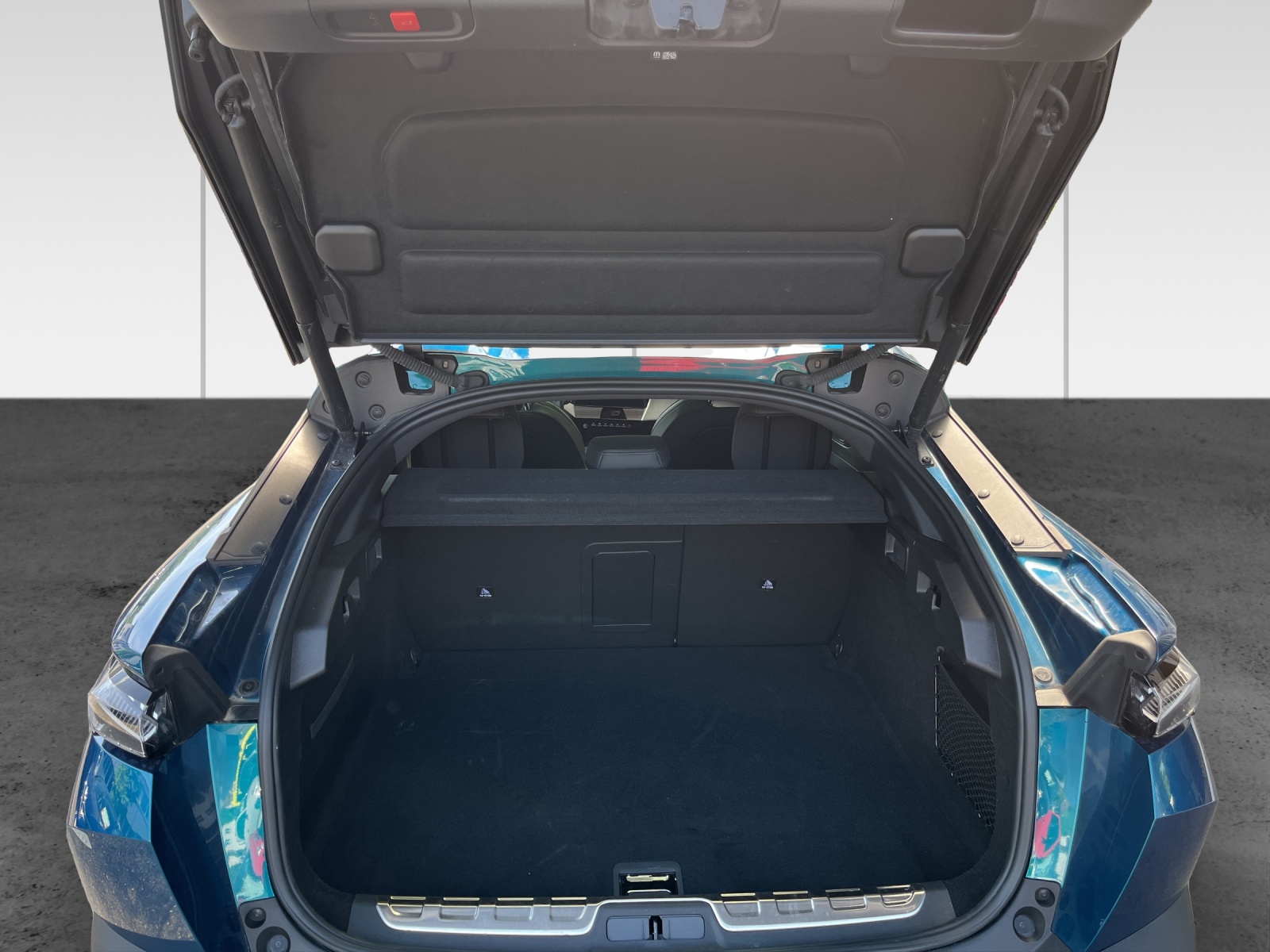 PEUGEOT 408 1.6 PHEV 225 GT - 13