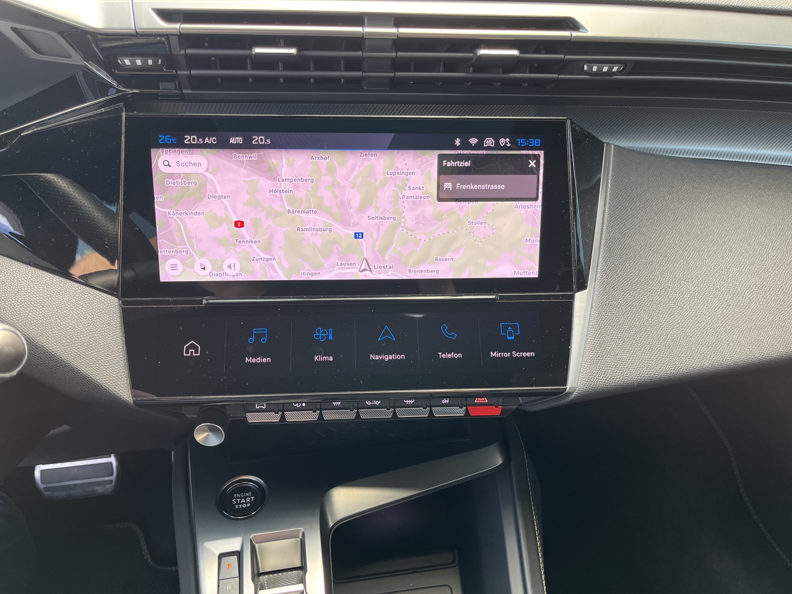 PEUGEOT 408 1.6 PHEV 225 GT - 12