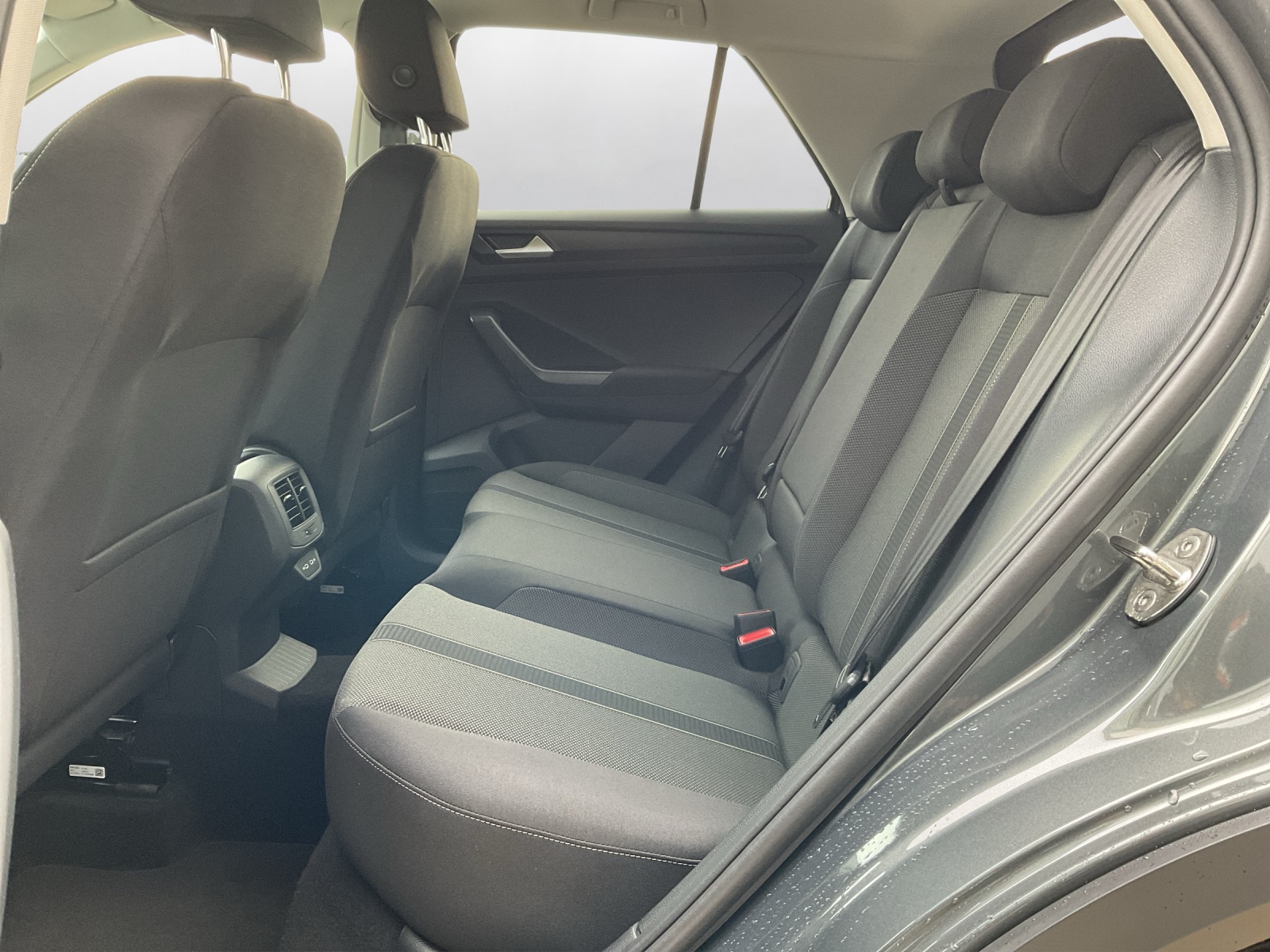 VW T-Roc 1.5 TSI EVO Life United DSG - 11