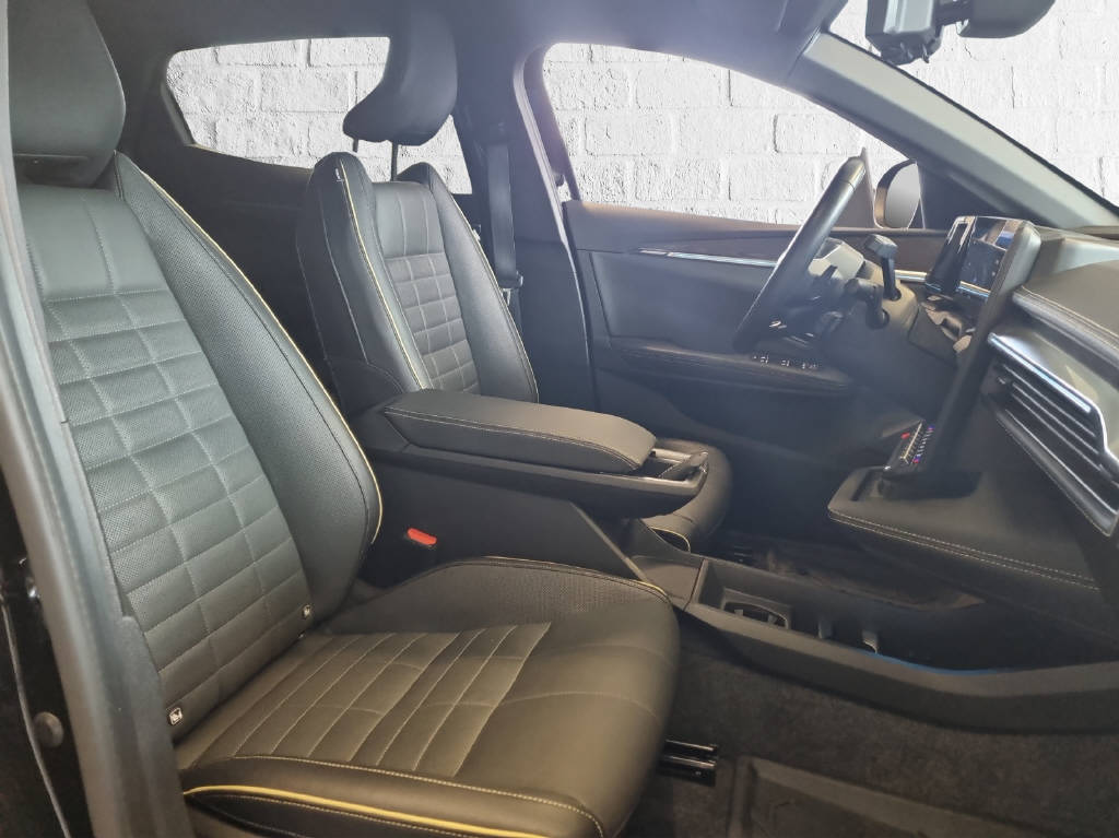 RENAULT MEGANE E-TECH 100% ELECTRIC ic - 12