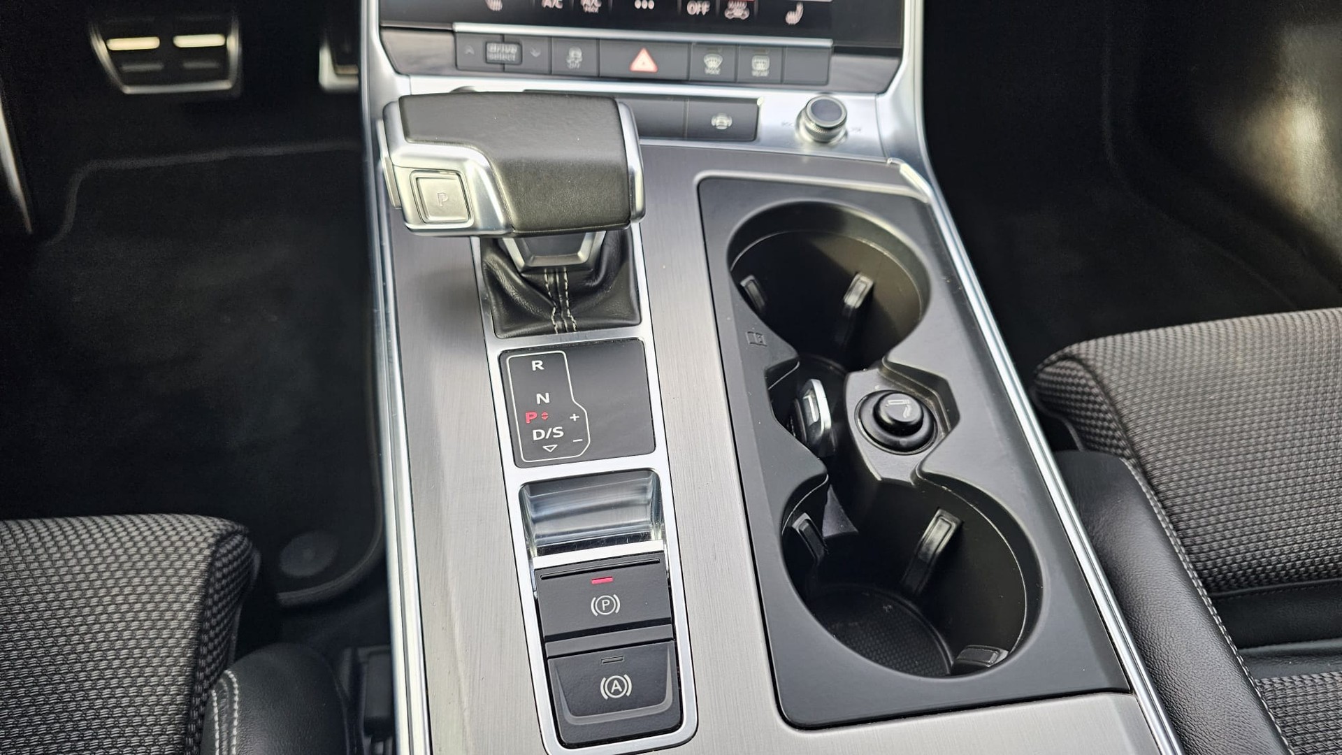 AUDI A6 Limousine 40 TDI S-tronic - 15