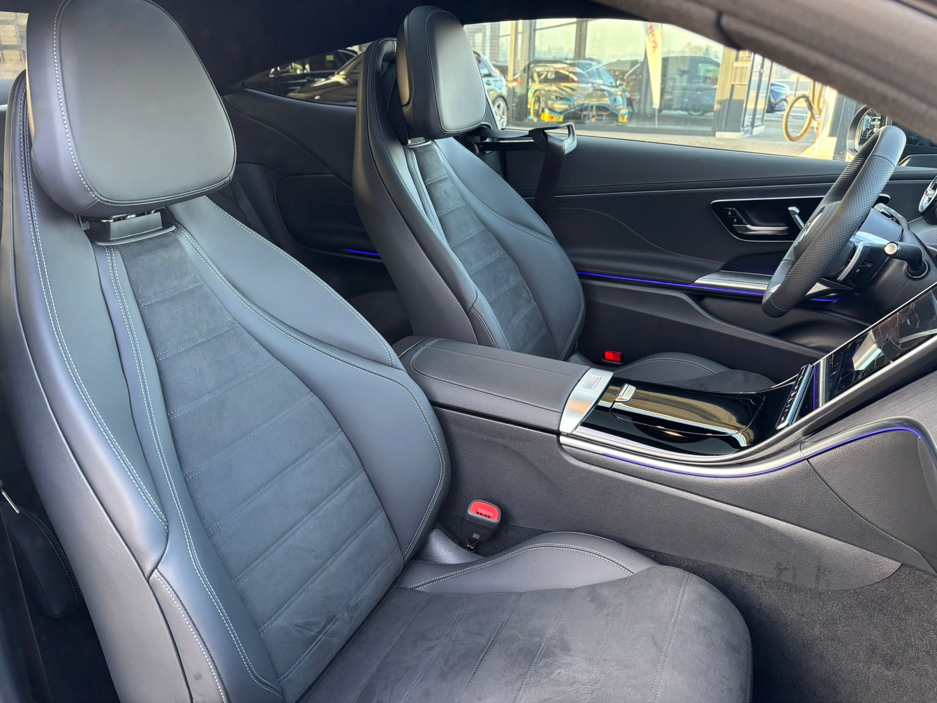 MERCEDES-BENZ CLE 200 AMG-Line 4Matic Coupé - 9